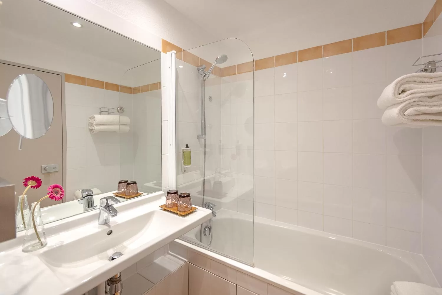 Bathroom in Best Western Plus La Marina