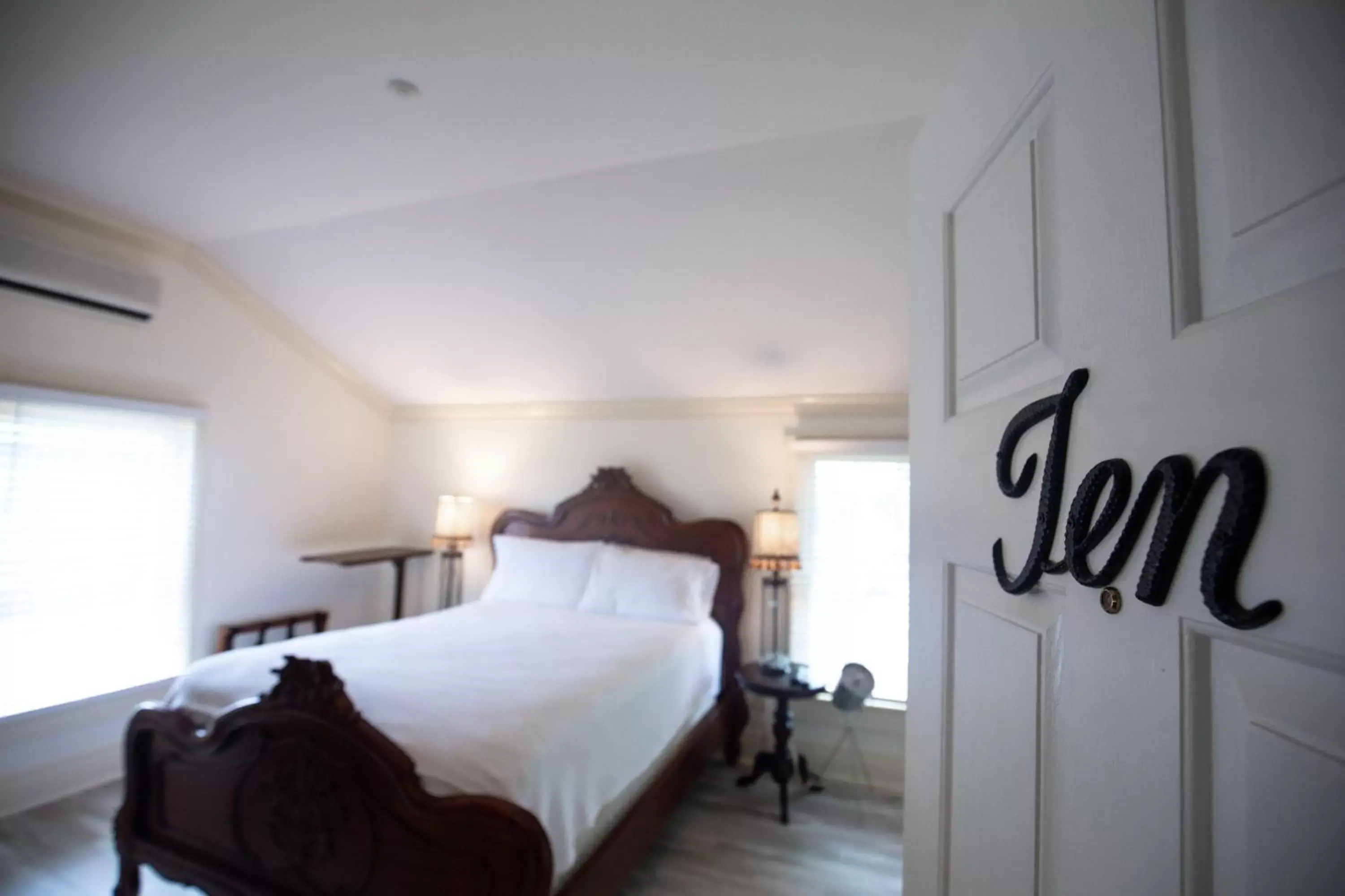 Bedroom, Bed in Elaine's Cape May Boutique Hotel