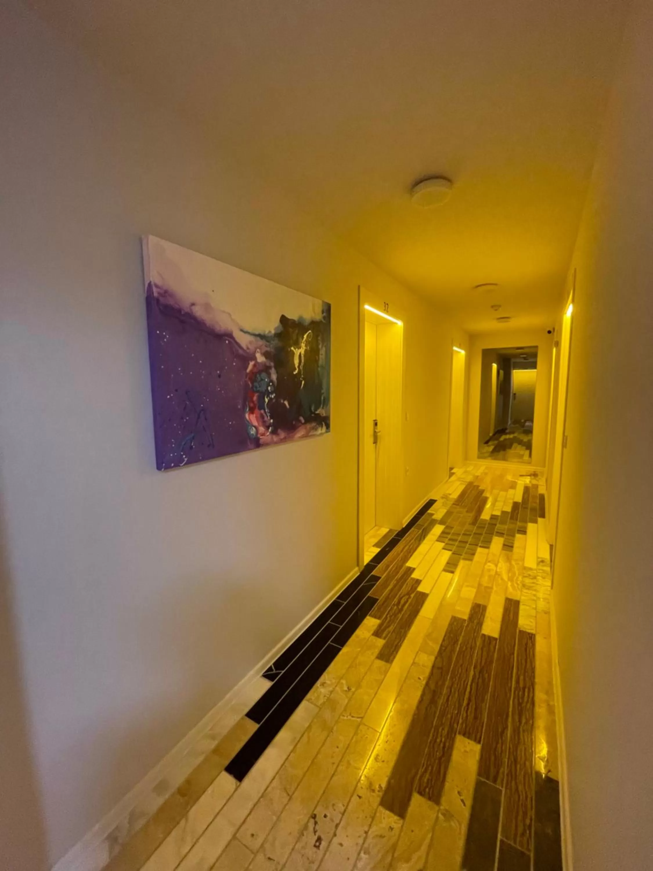 WOW Apartments