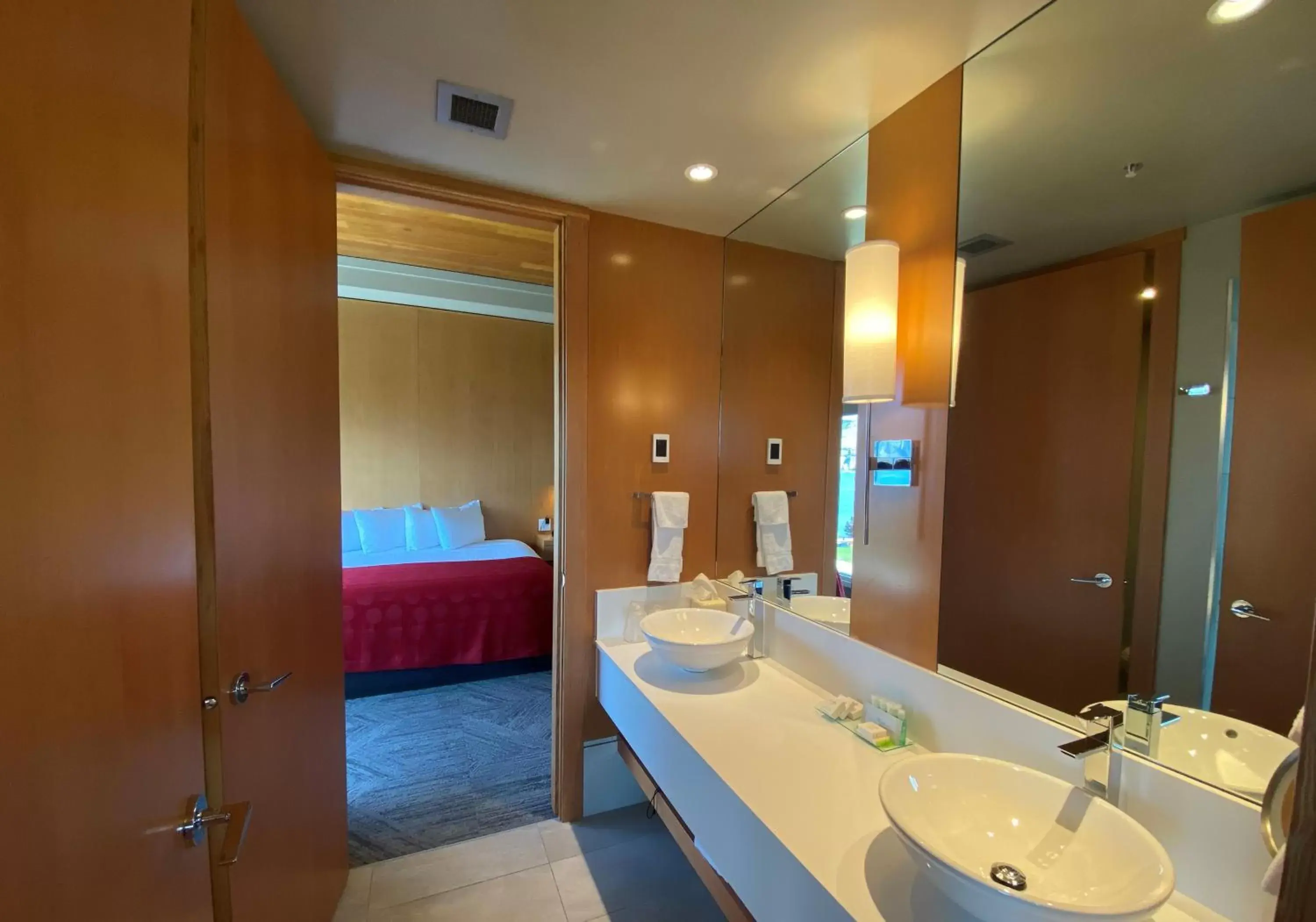 Bathroom in Penticton Lakeside Resort