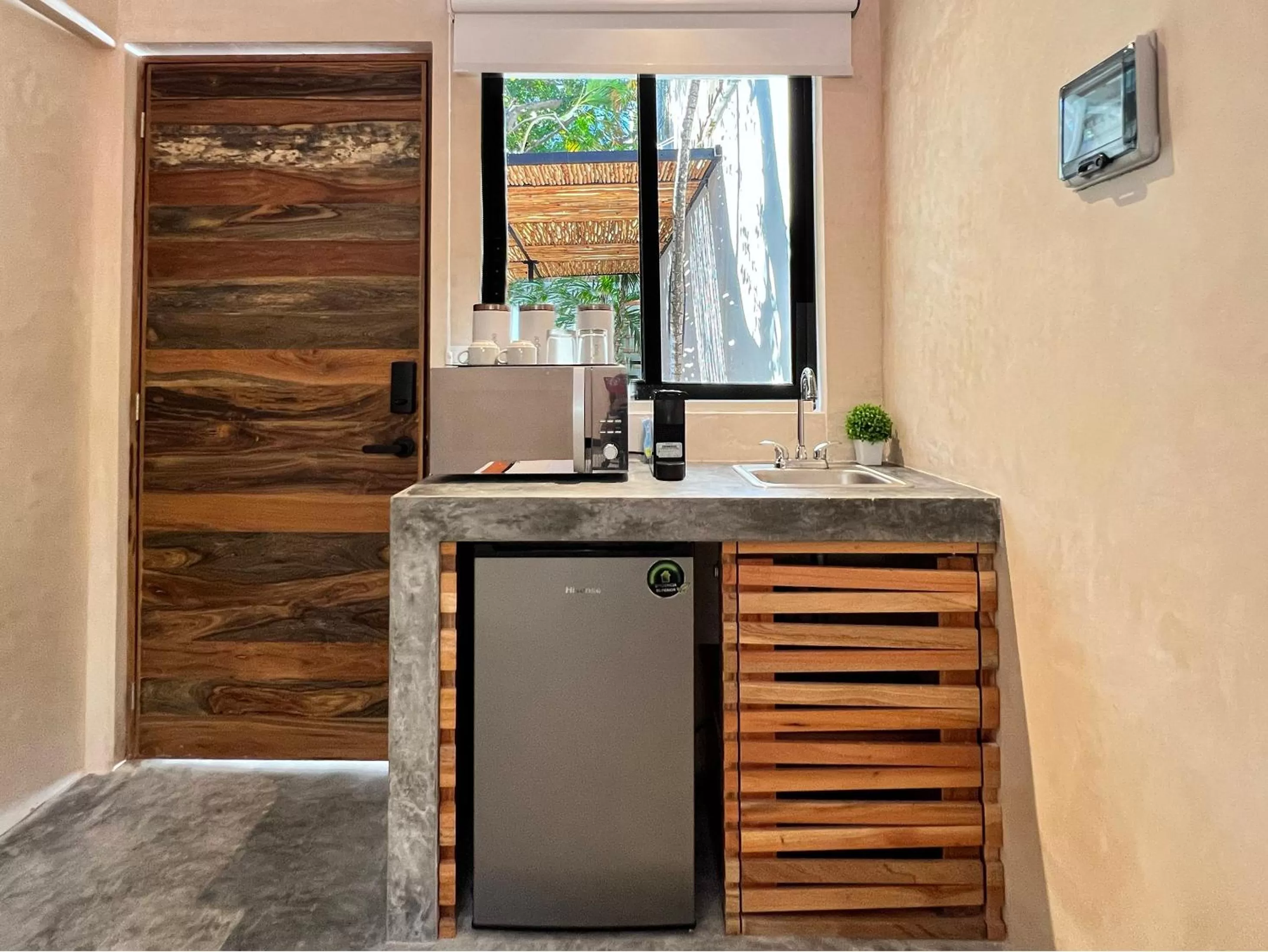 Kitchen or kitchenette in Hotel Aalada Playa del Carmen