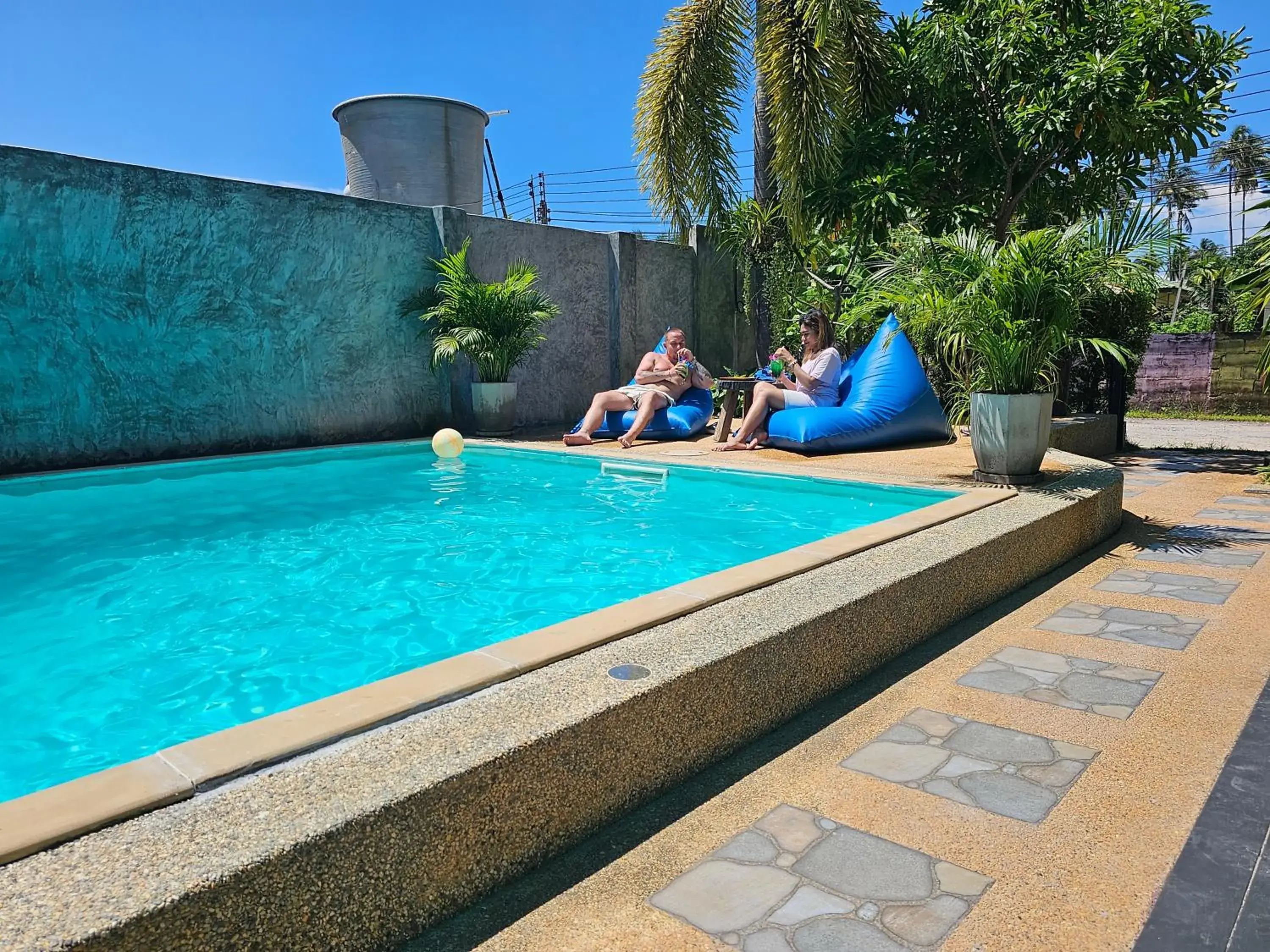 Swimming Pool in Cha-Cha Hotel