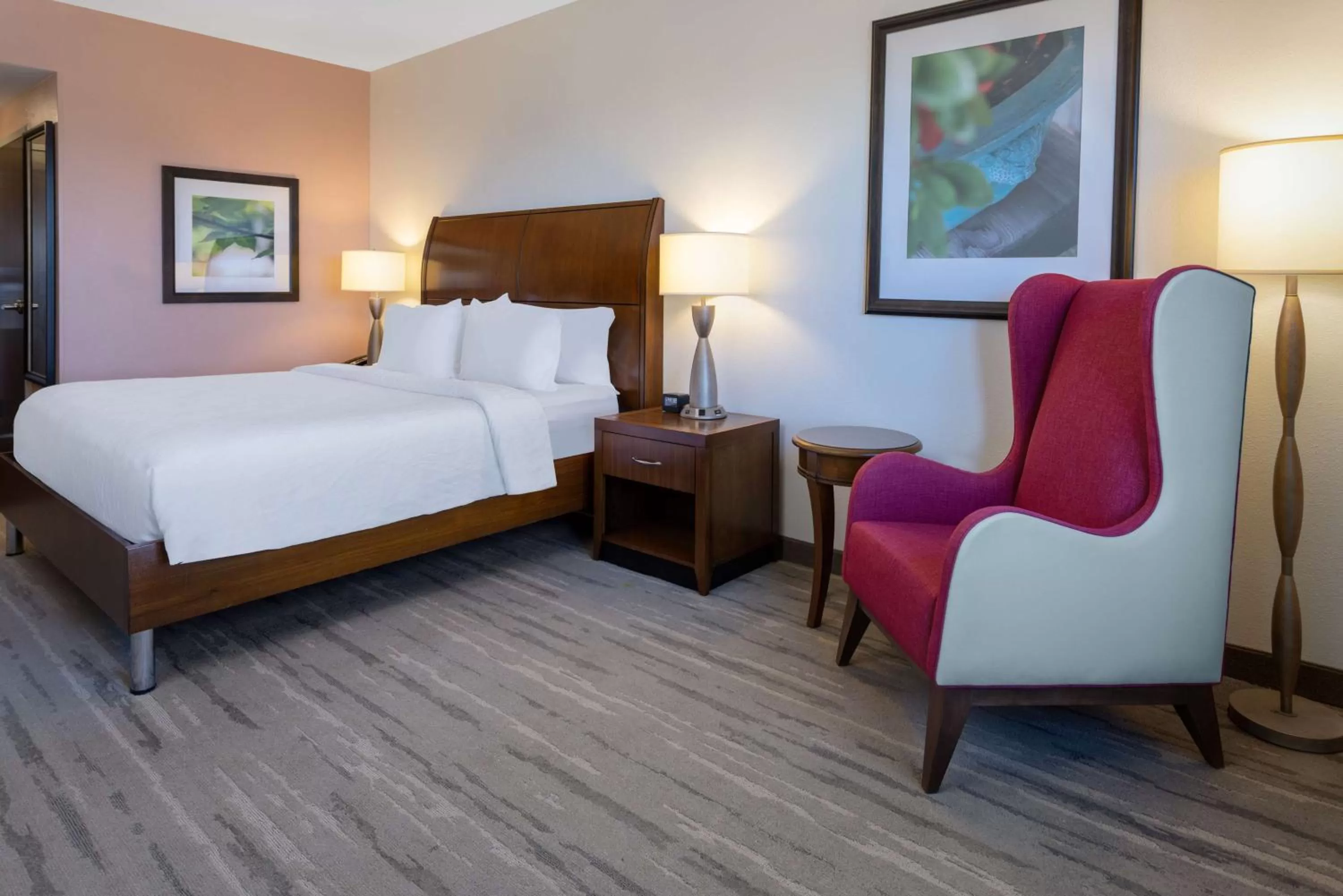 Bed in Hilton Garden Inn Roanoke