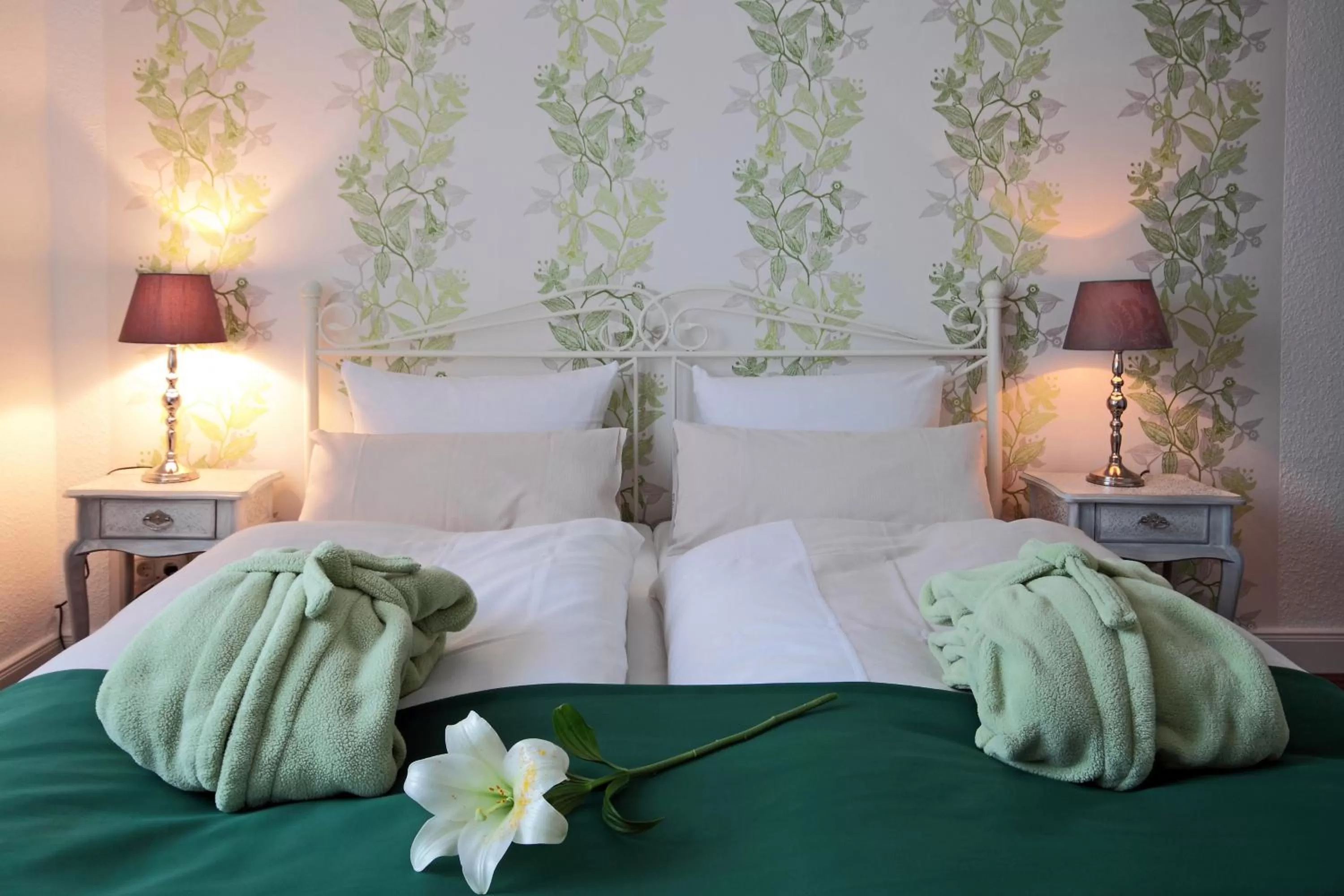 Bed in Hotel Zum Goldenen Stern