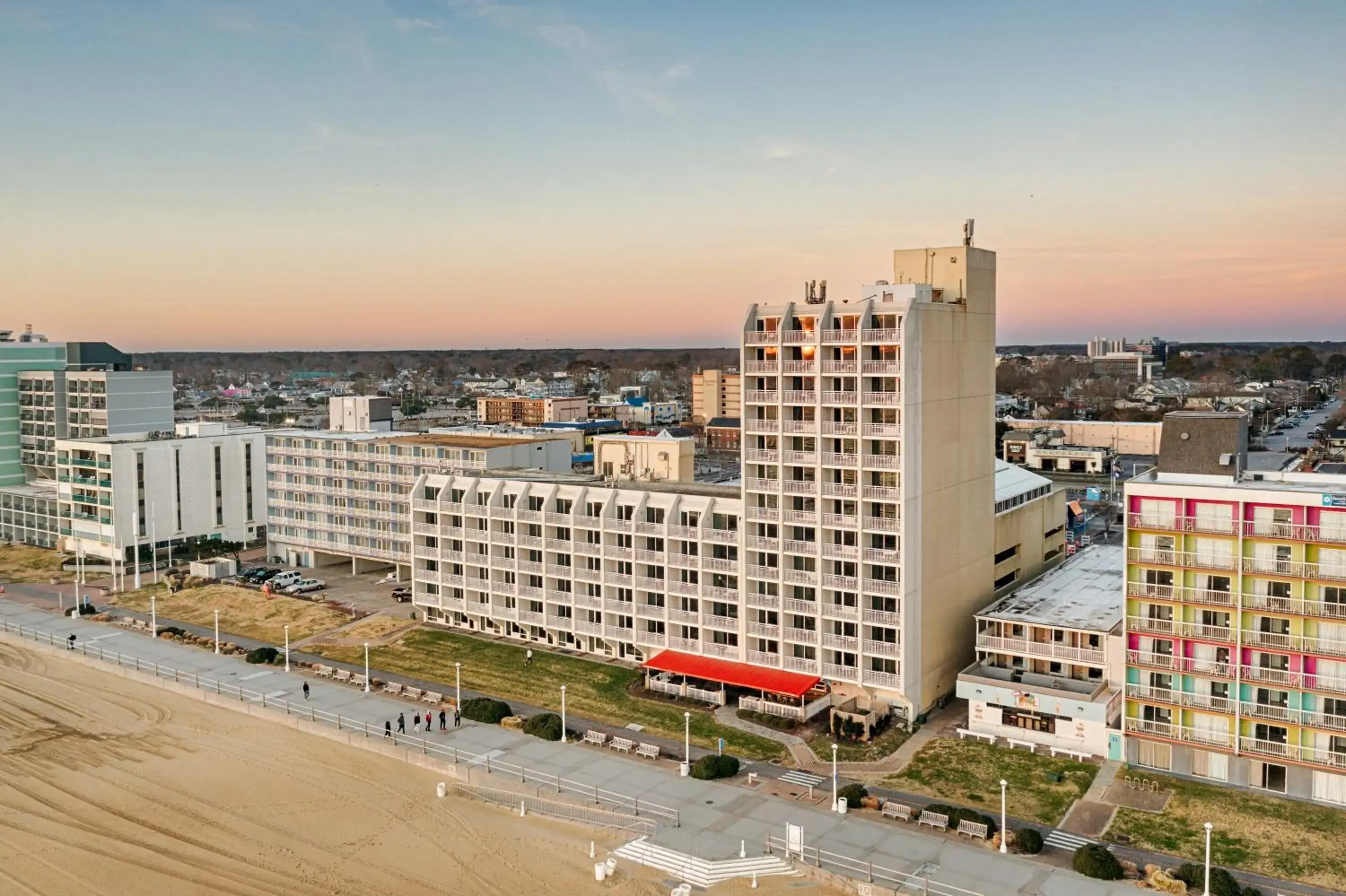 Property building in Ocean Sands Resort