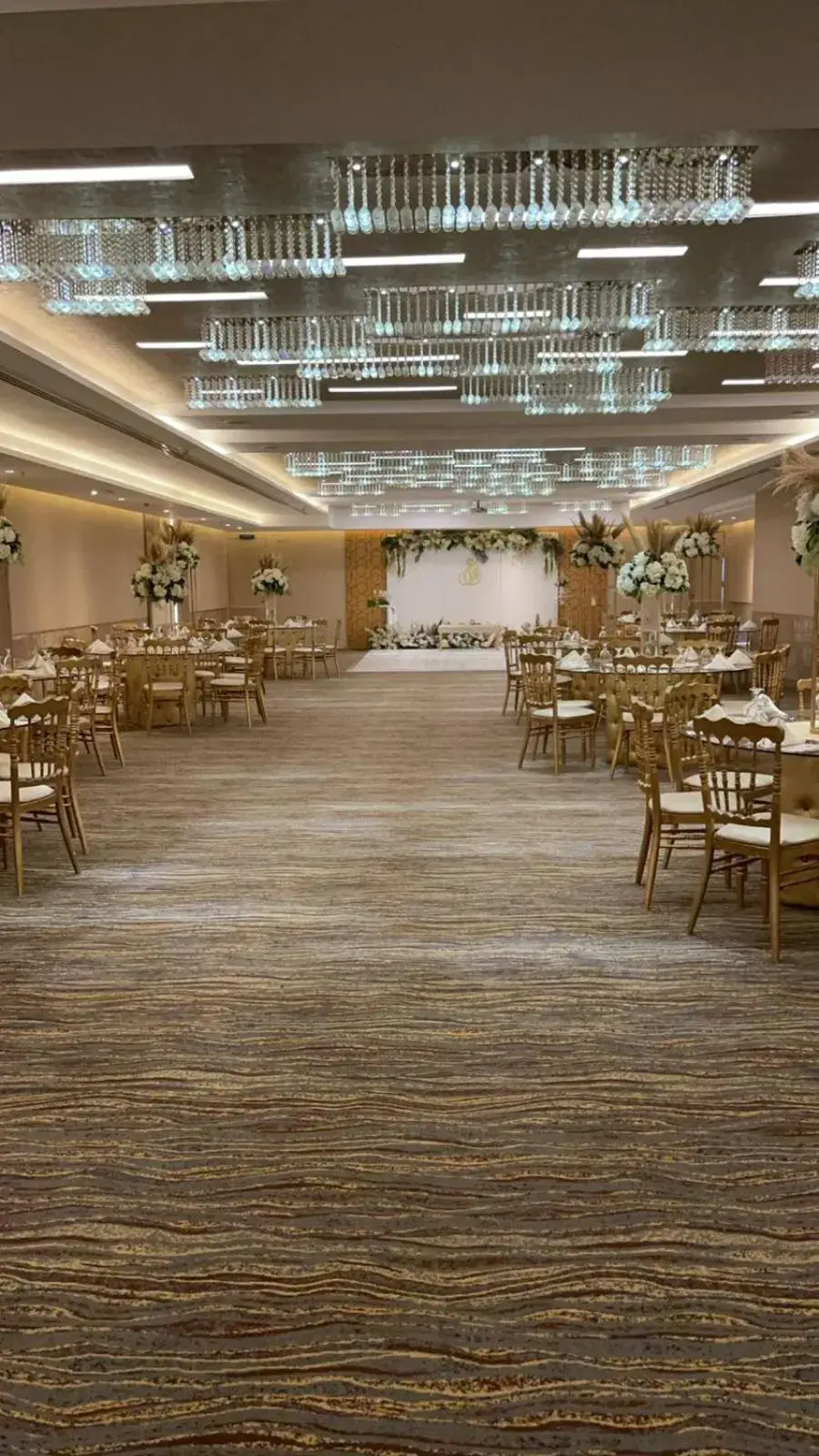 Banquet/Function facilities, Restaurant/Places to Eat in Ayass Hotel