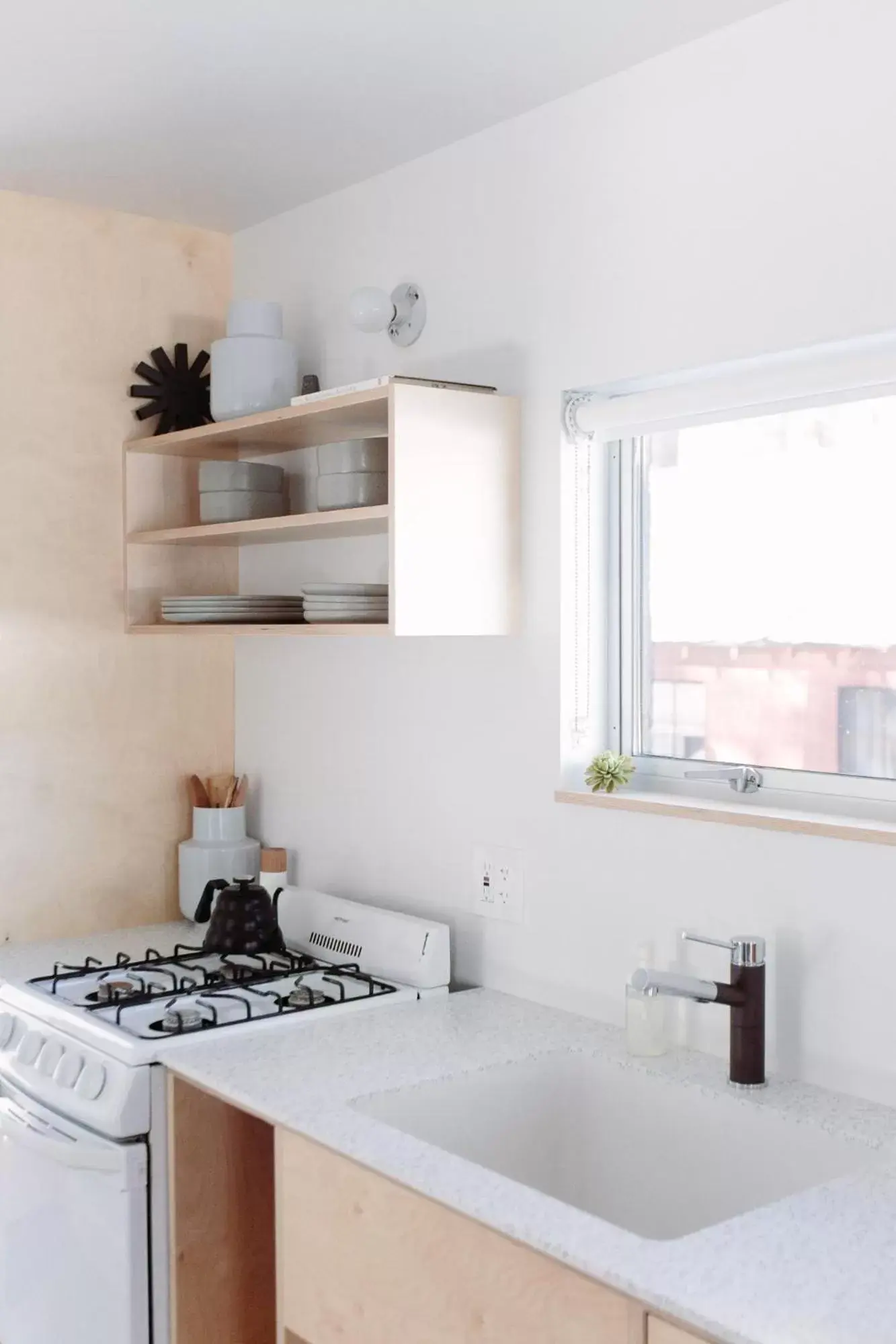 Kitchen/Kitchenette in Colorado Lodge