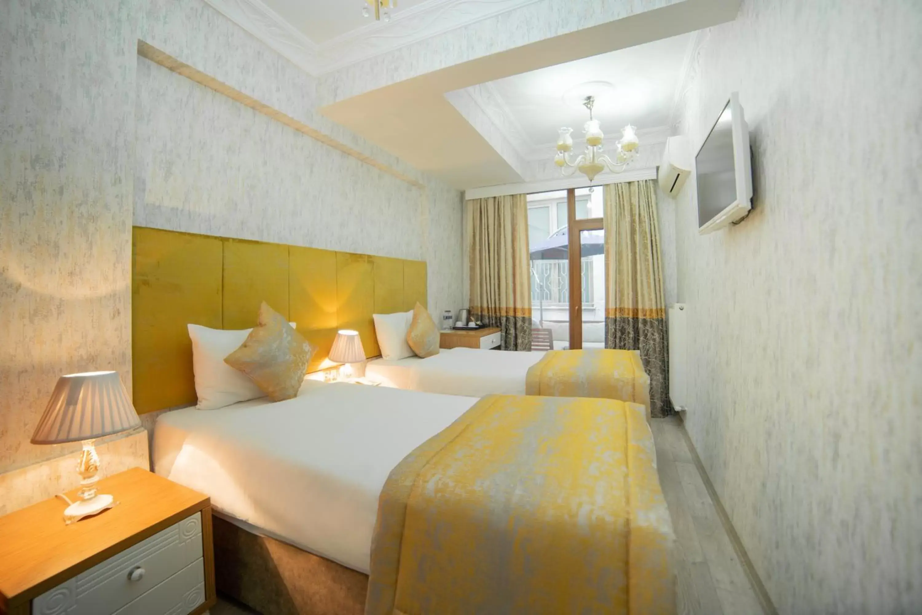 Bed in Miran Hotel