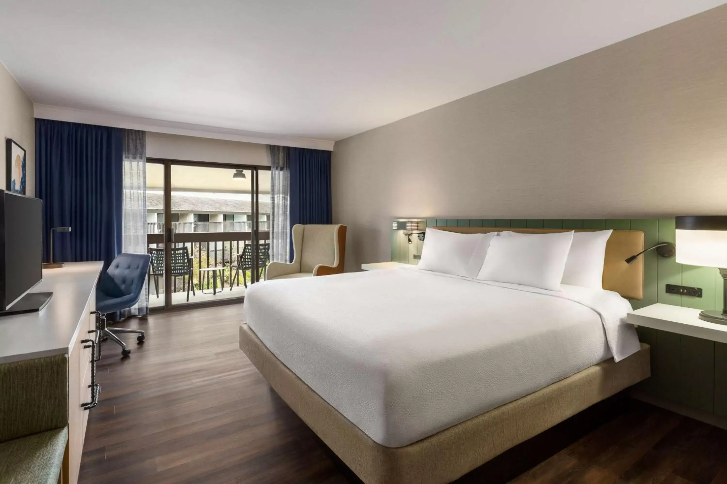 Bed in Hilton Garden Inn Monterey Bed in Hilton Garden Inn Monterey