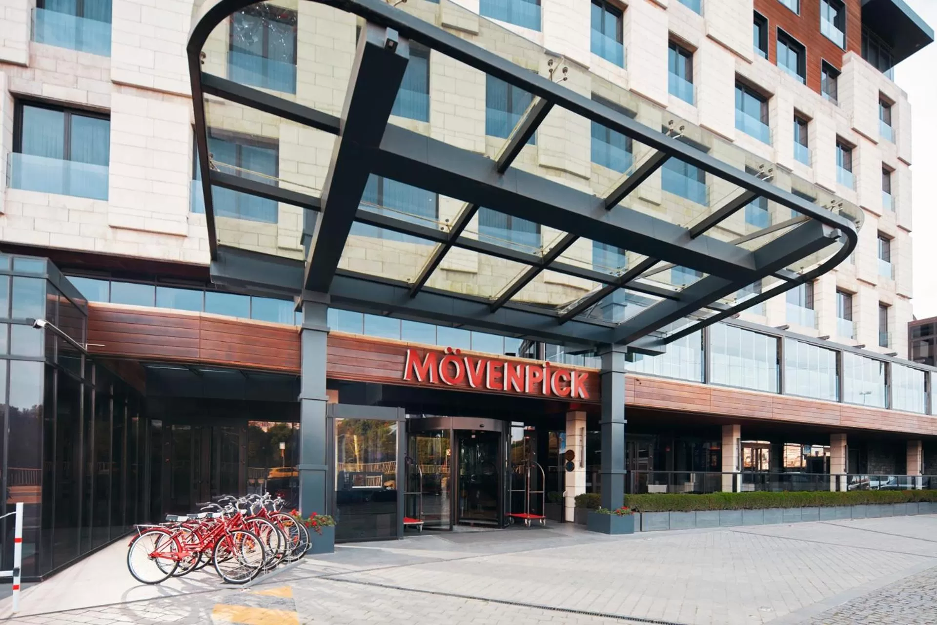 Property building in Mövenpick Istanbul Hotel Golden Horn