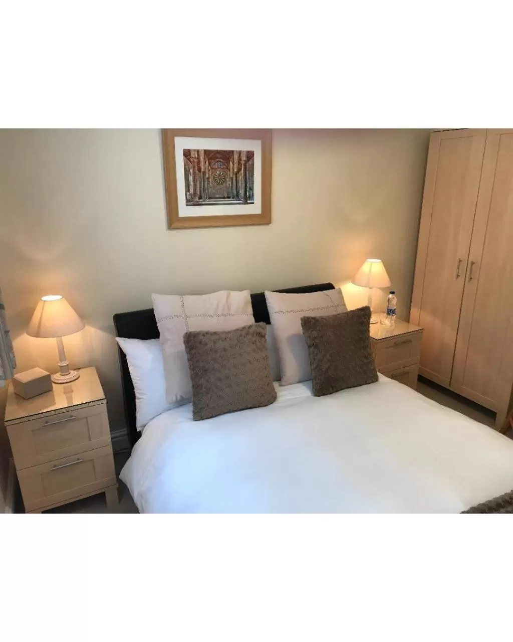 Bedroom, Bed in 31 Queens Road