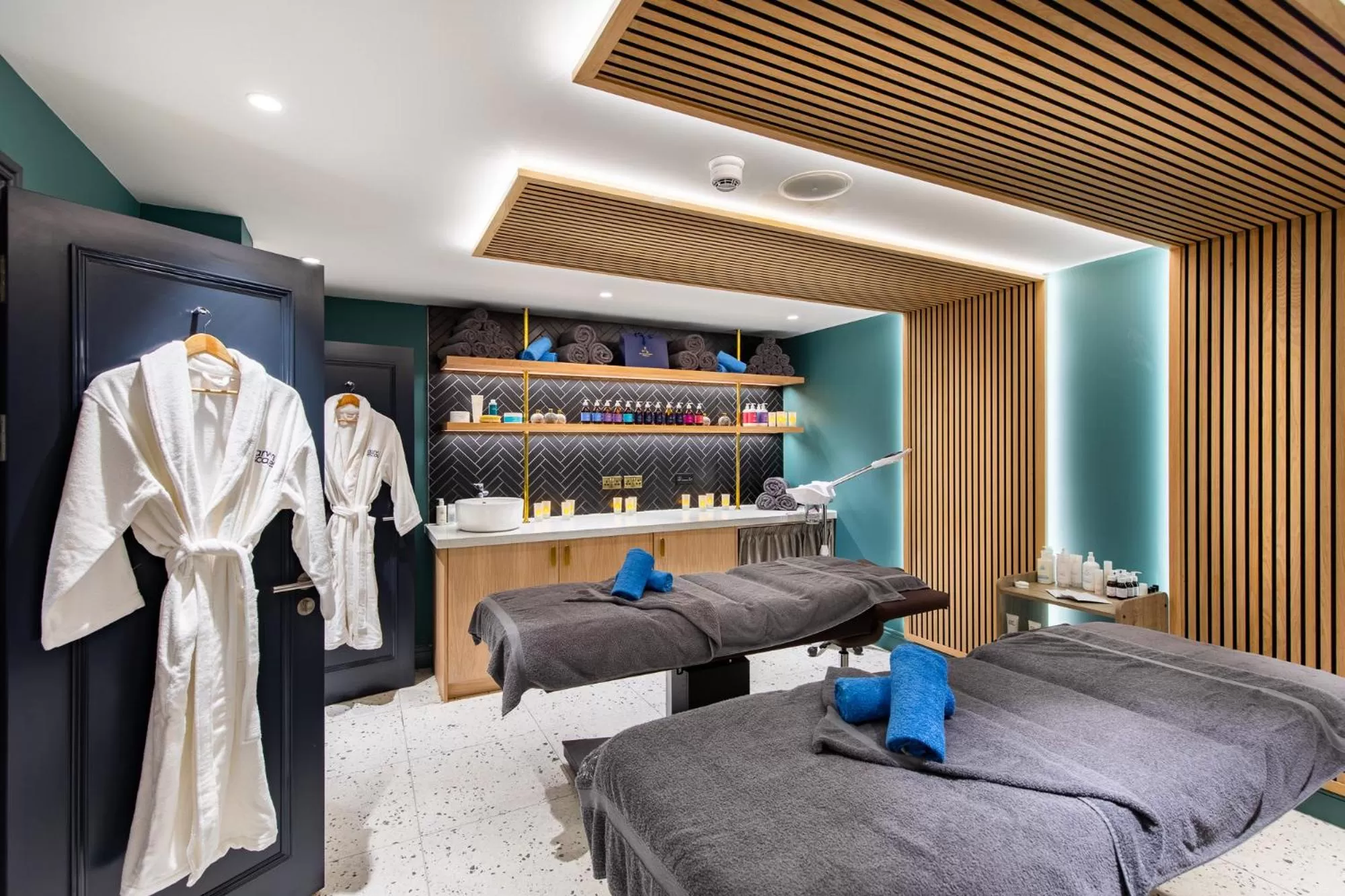 Massage in The Springs Resort & Golf Club