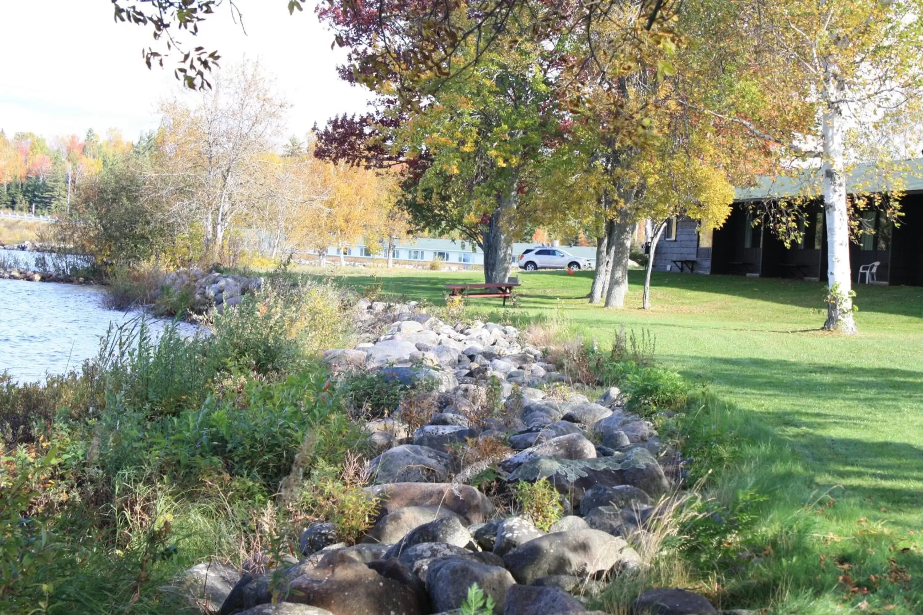 Garden in Carolyn Beach Inn