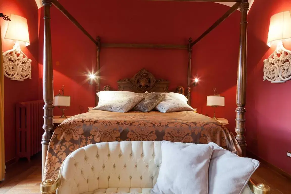 Bed in Relais Montemaggiore