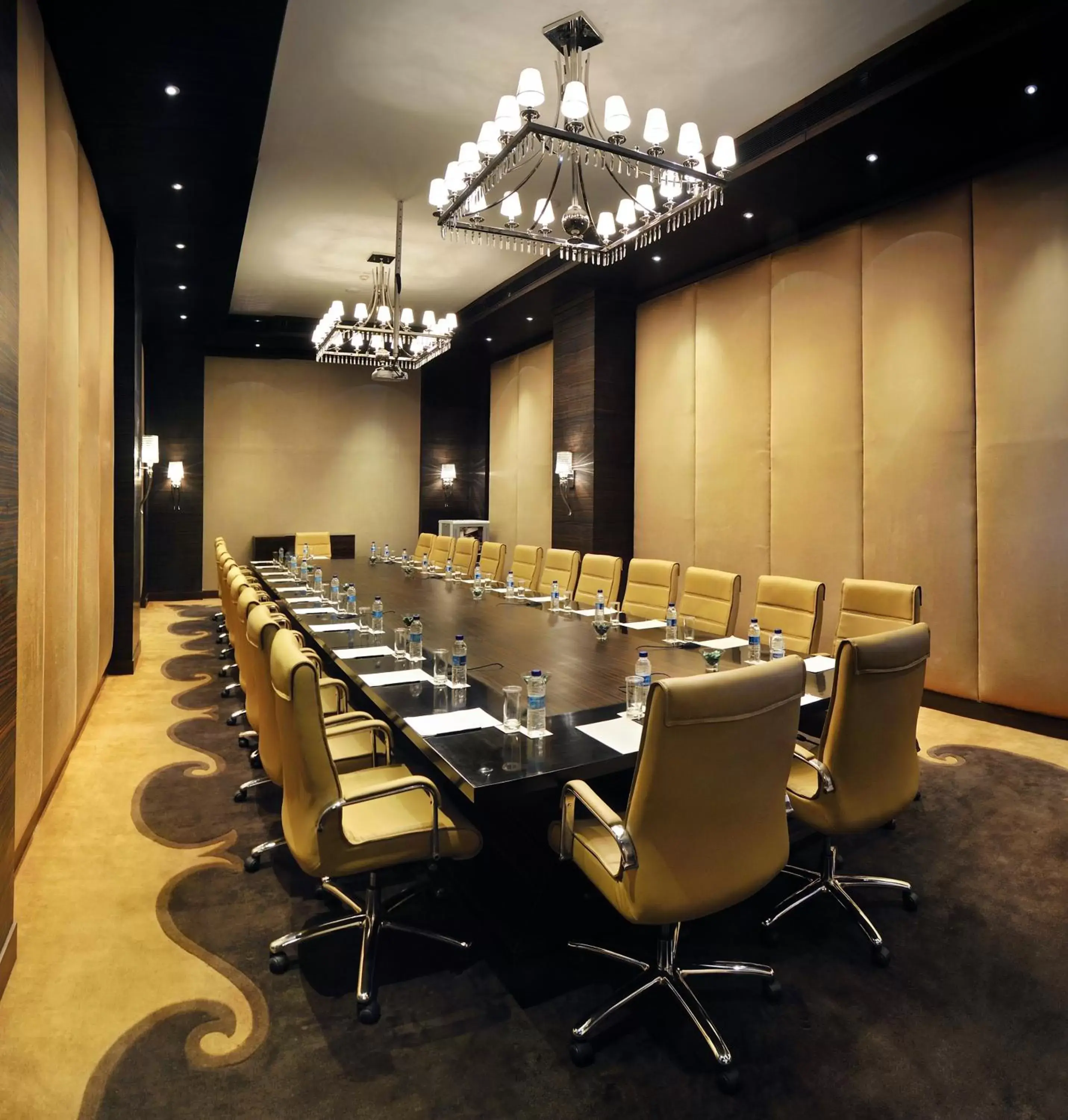 Meeting/conference room in Radisson Blu Hotel New Delhi Paschim Vihar
