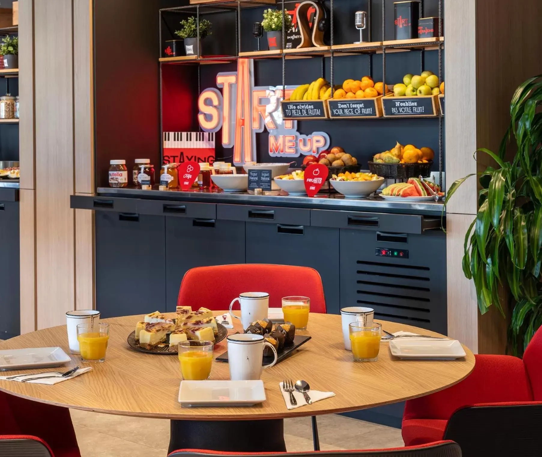 Food and drinks, Breakfast in Ibis Barcelona Aeropuerto Viladecans