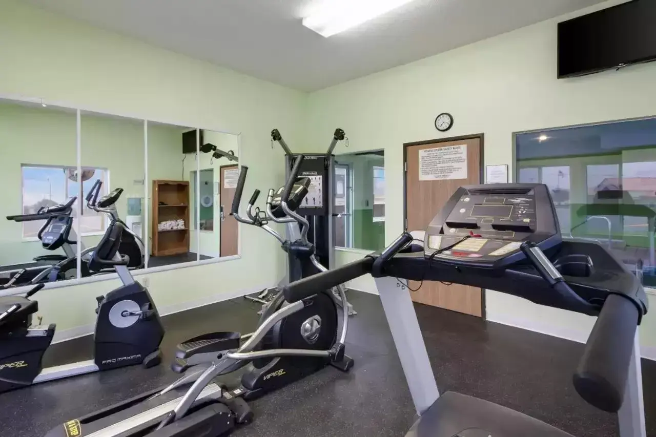 Property building, Fitness Center/Facilities in Quality Inn & Suites