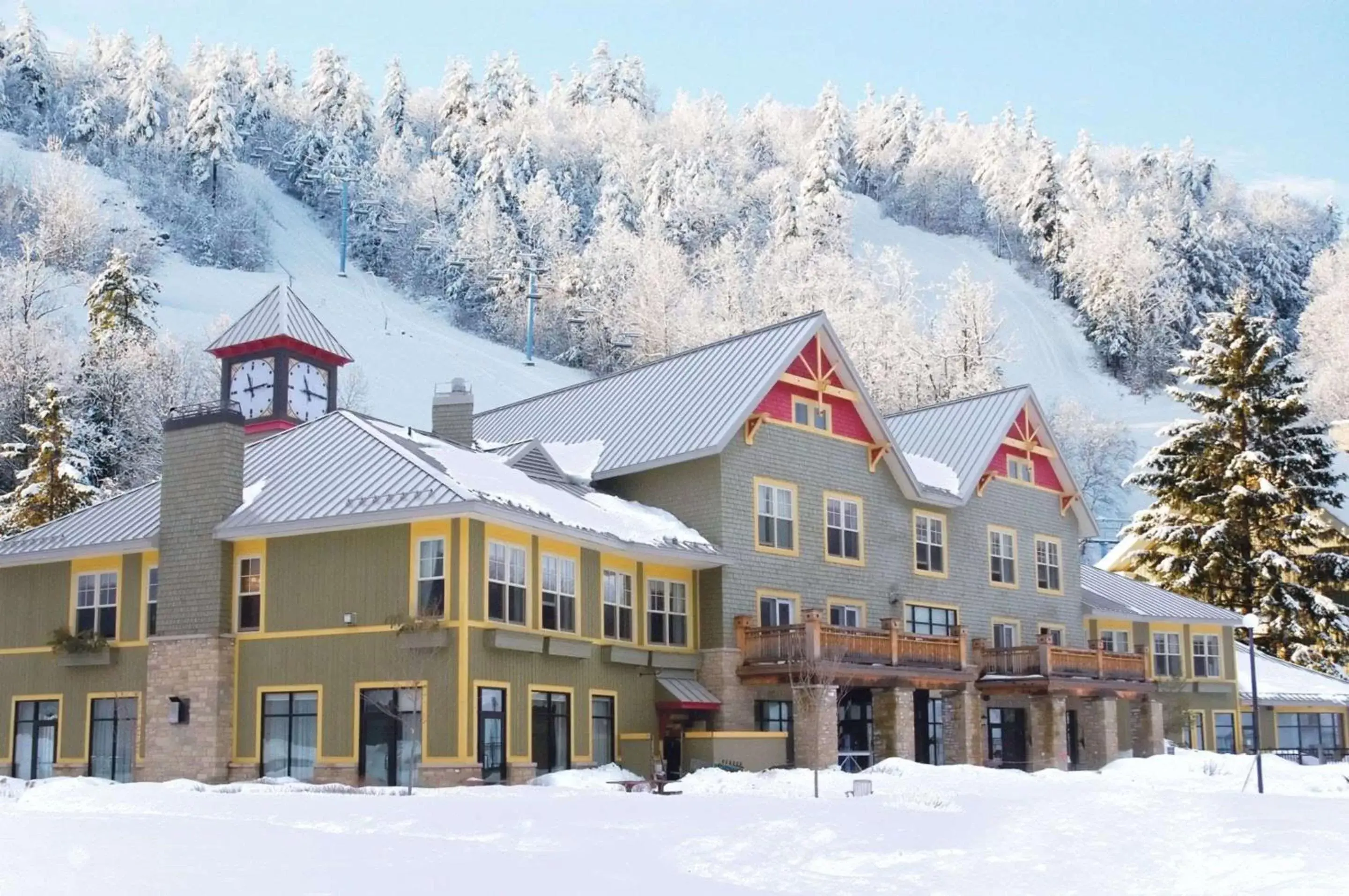 Property building, Winter in Calabogie Peaks Hotel, Ascend Hotel Collection