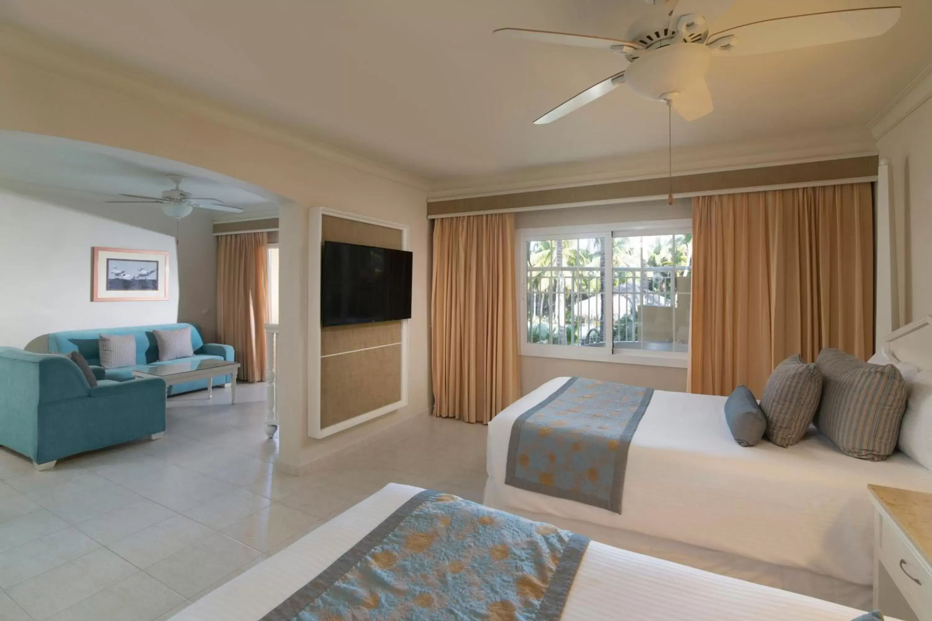 Photo of the whole room in Jewel Punta Cana All-Inclusive Resort