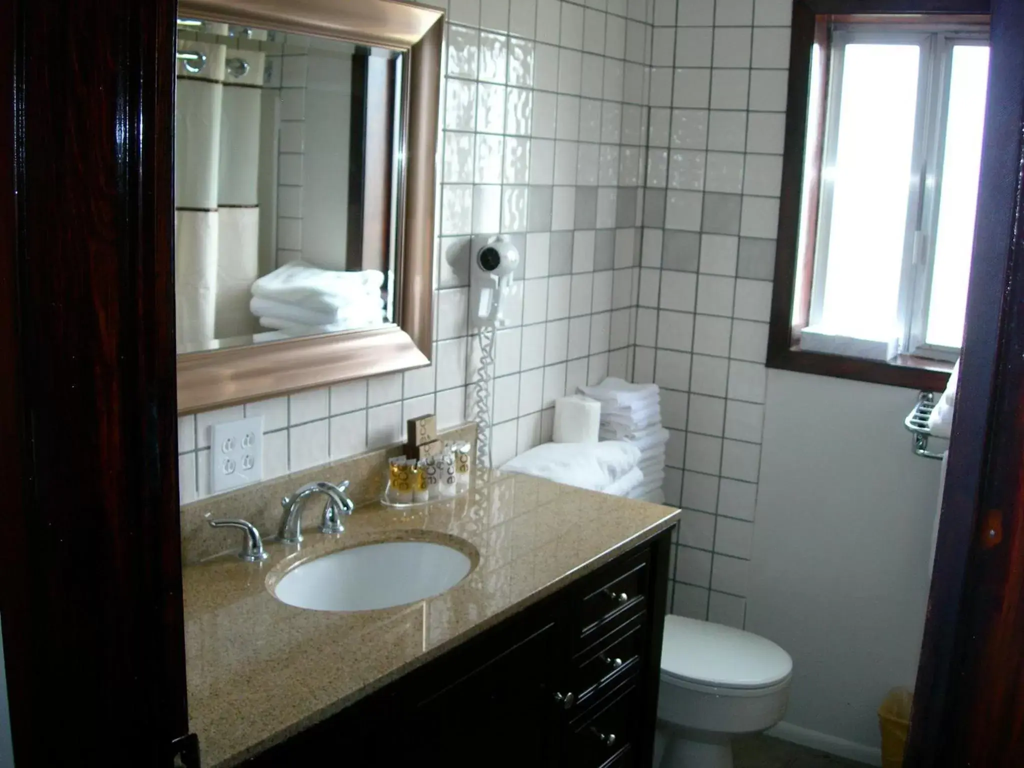 Bathroom in Walker River Lodge
