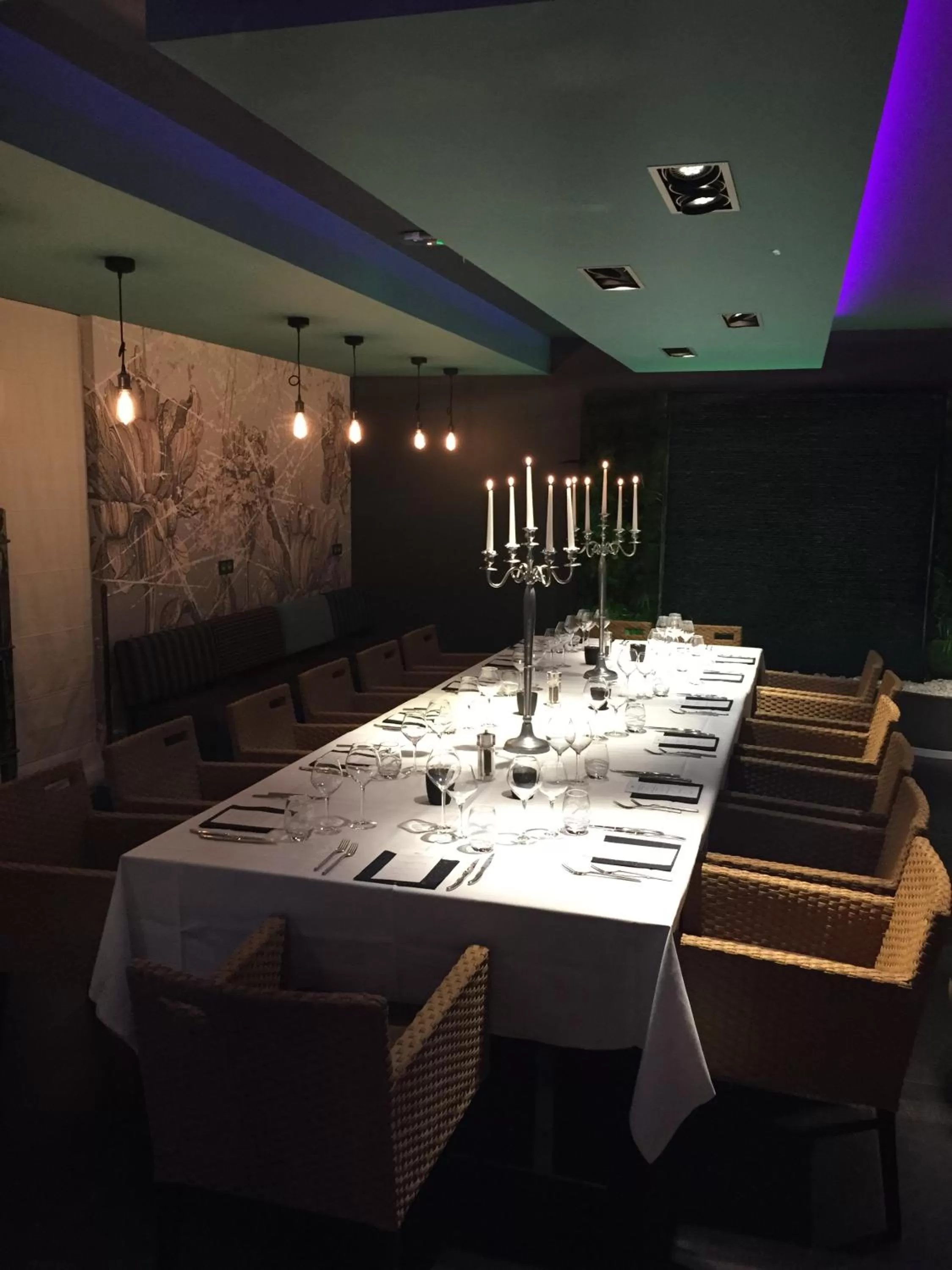 Restaurant/places to eat in Nota Bene