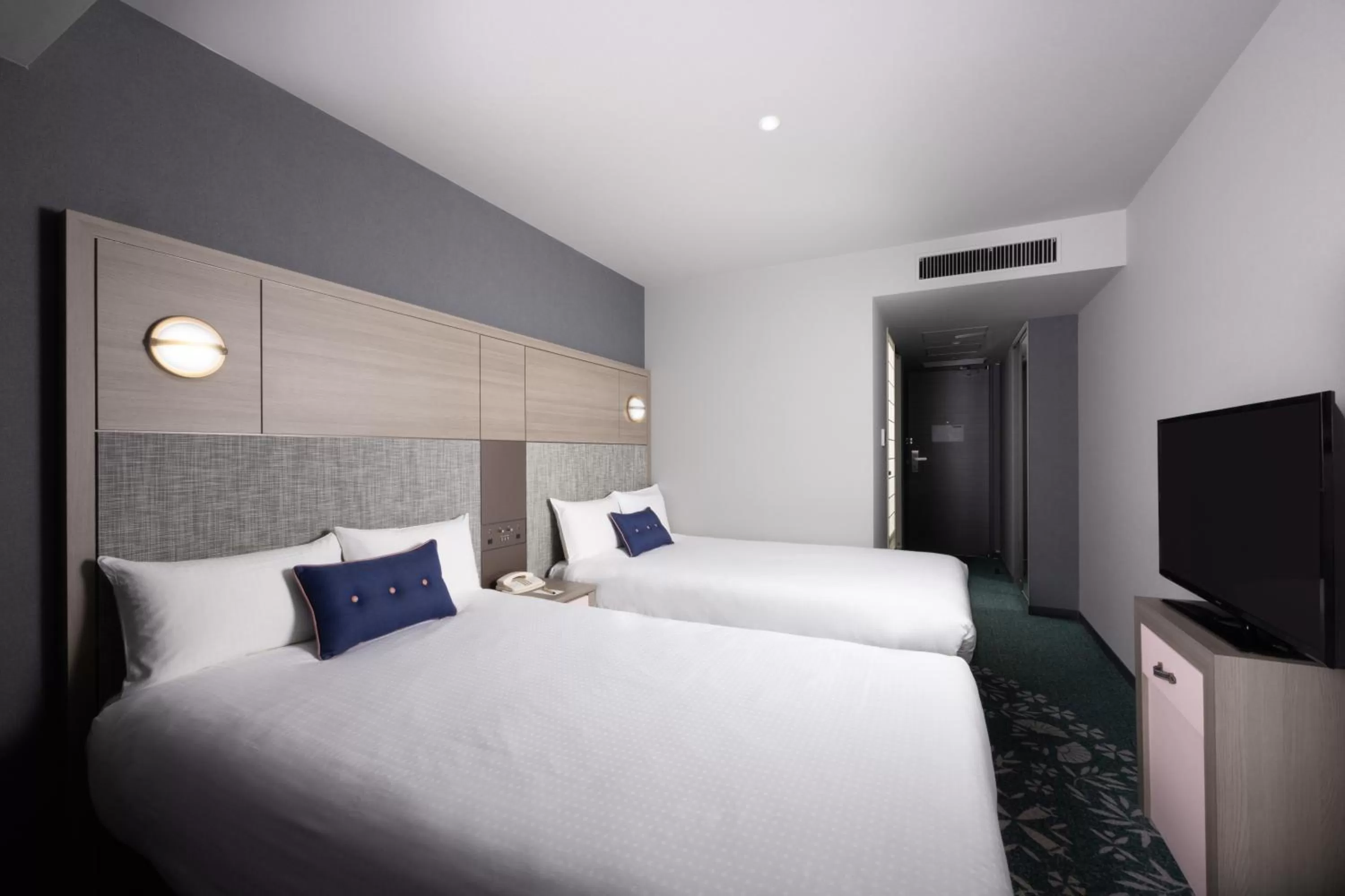 Bed in Mercure Tokyo Ginza