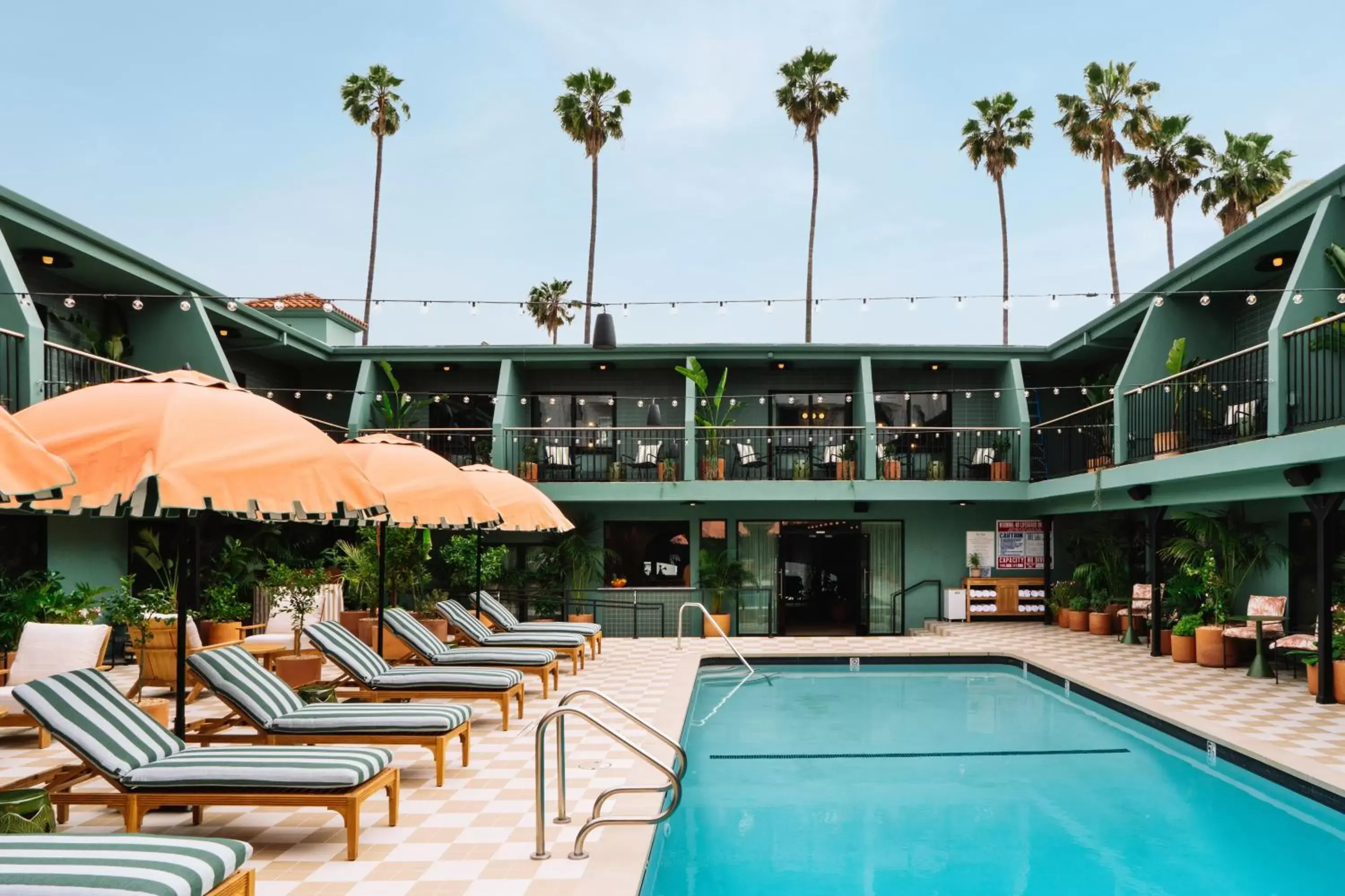 Property building, Swimming Pool in Palihotel Hollywood