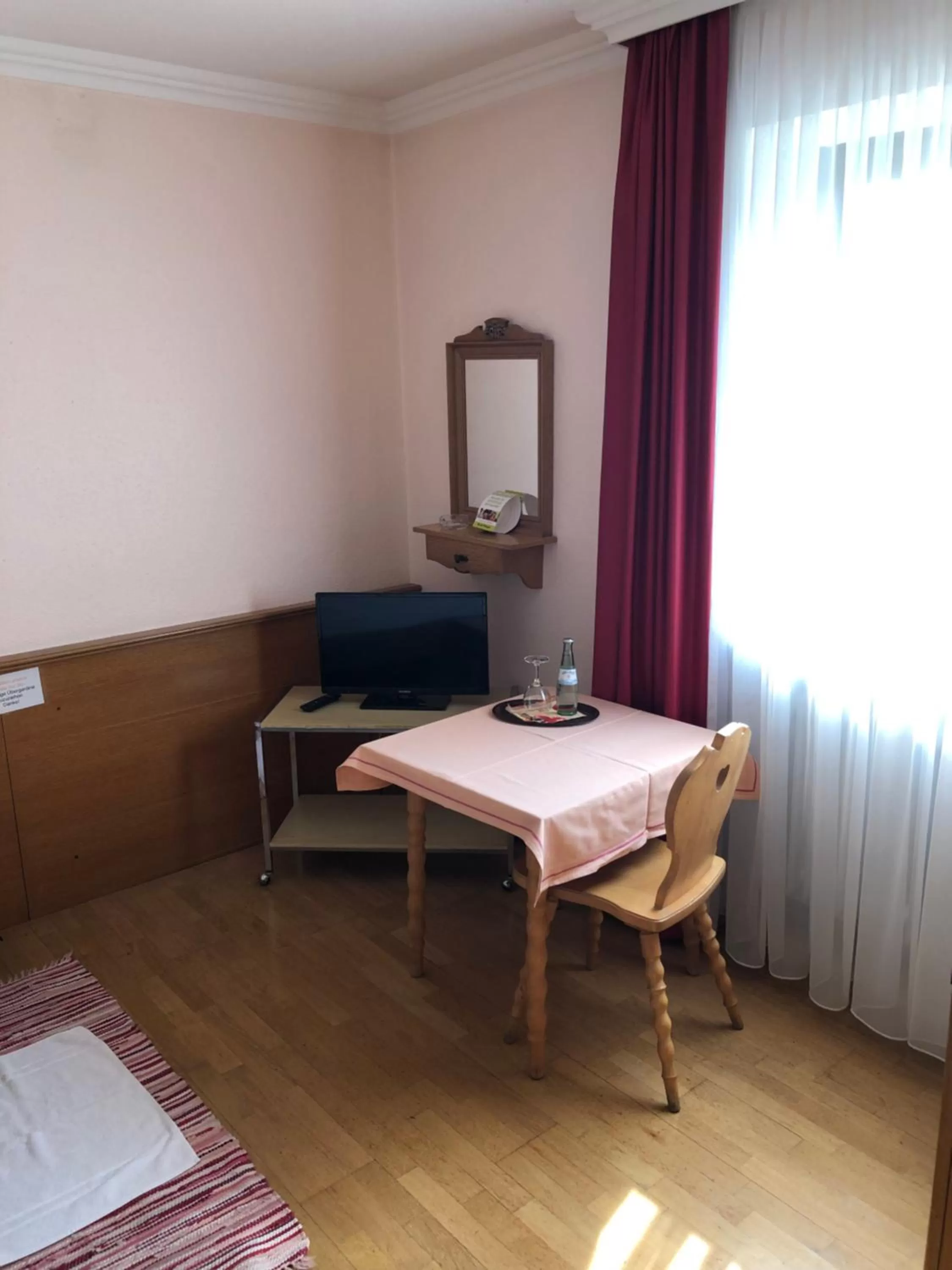 Bed in Hotel Pflieger