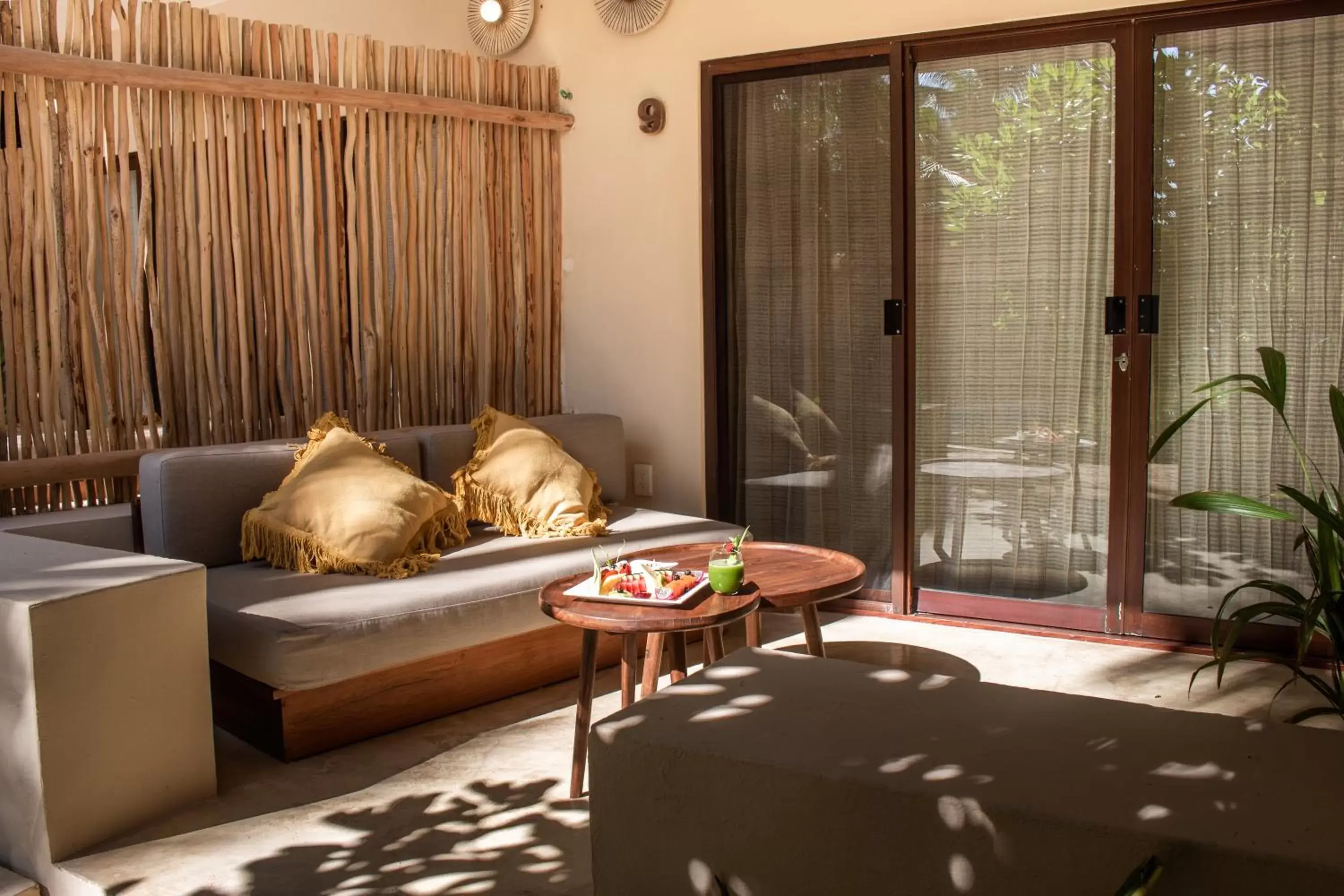 Living room, Seating Area in Dune Boutique Hotel located at the party zone