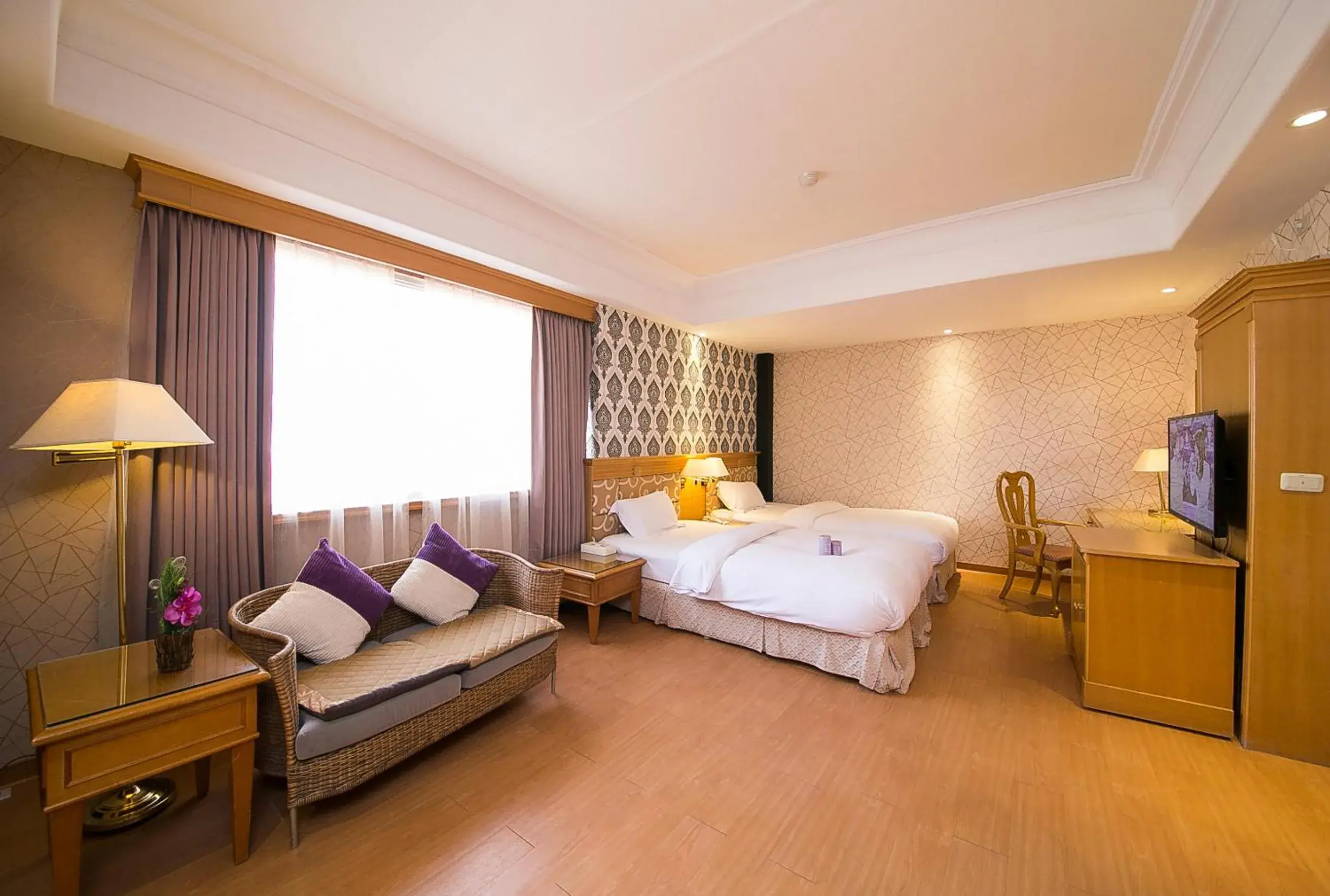 Bedroom, Bed in European Castle Hotel