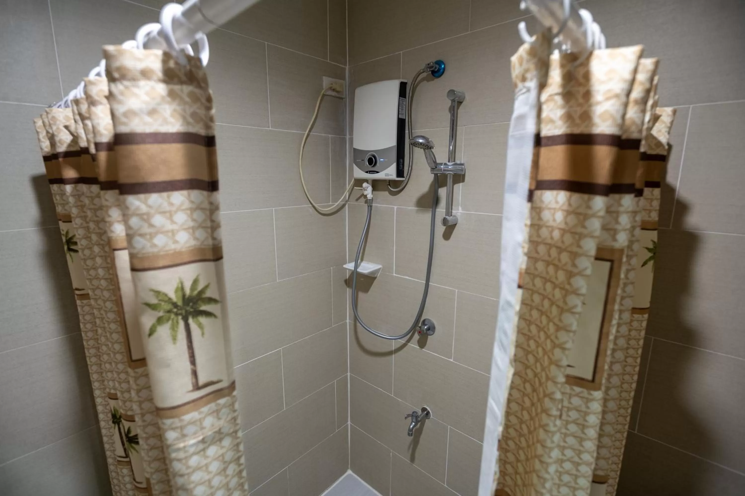 One Averee Bay Hotel