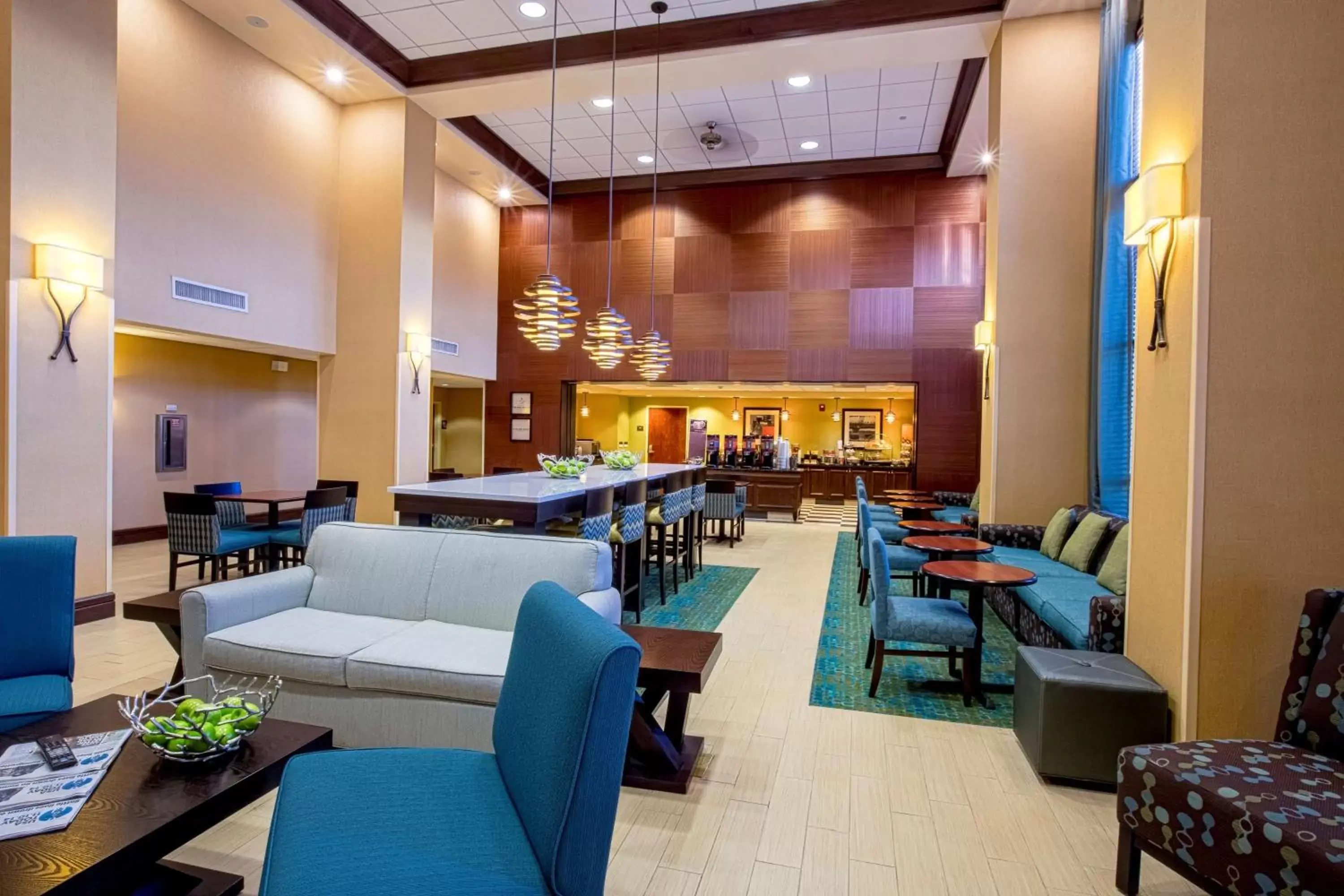 Breakfast, Restaurant/Places to Eat in Hampton Inn & Suites Sacramento-Elk Grove Laguna I-5
