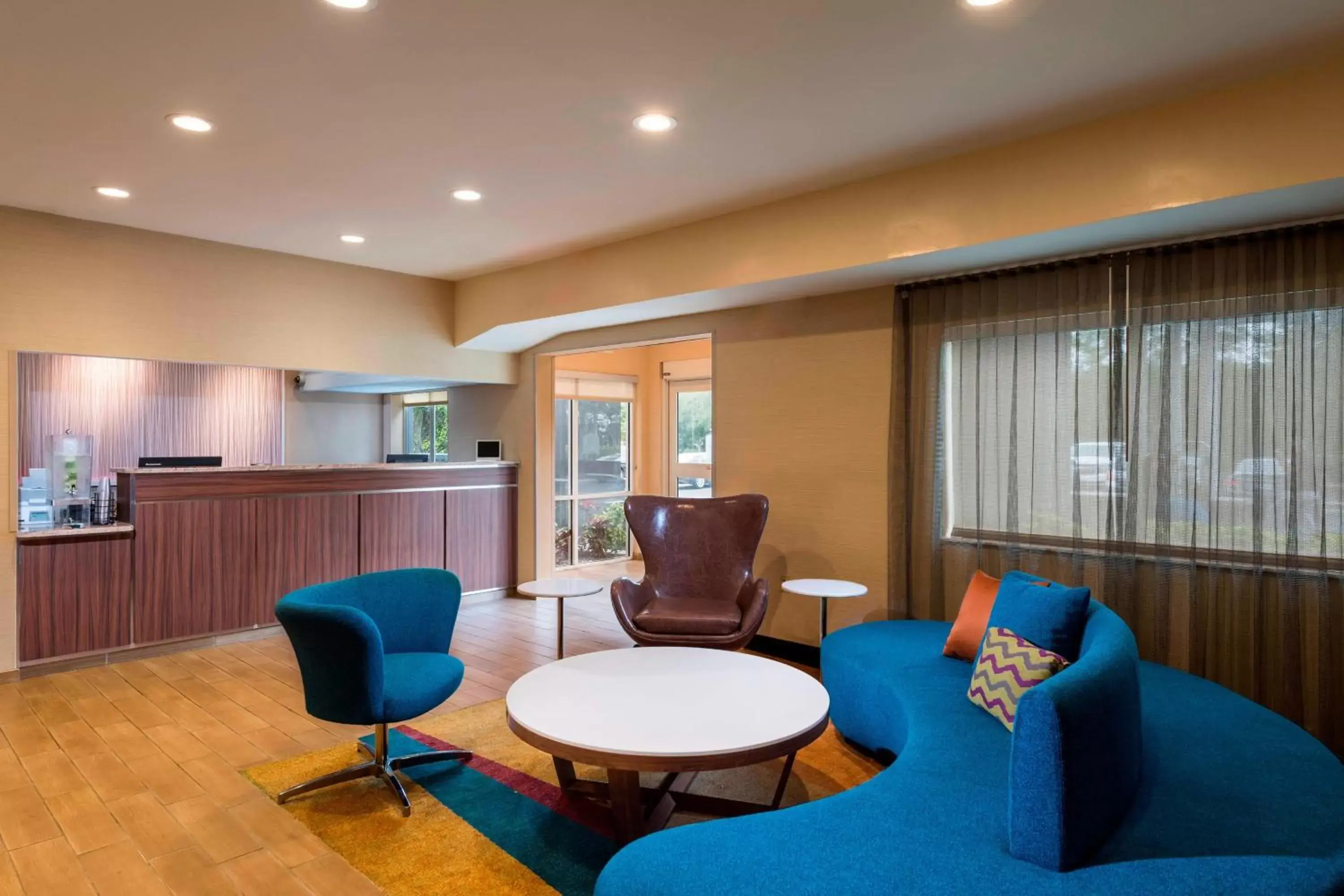 Lobby or reception, Seating Area in Fairfield Inn and Suites St Petersburg Clearwater