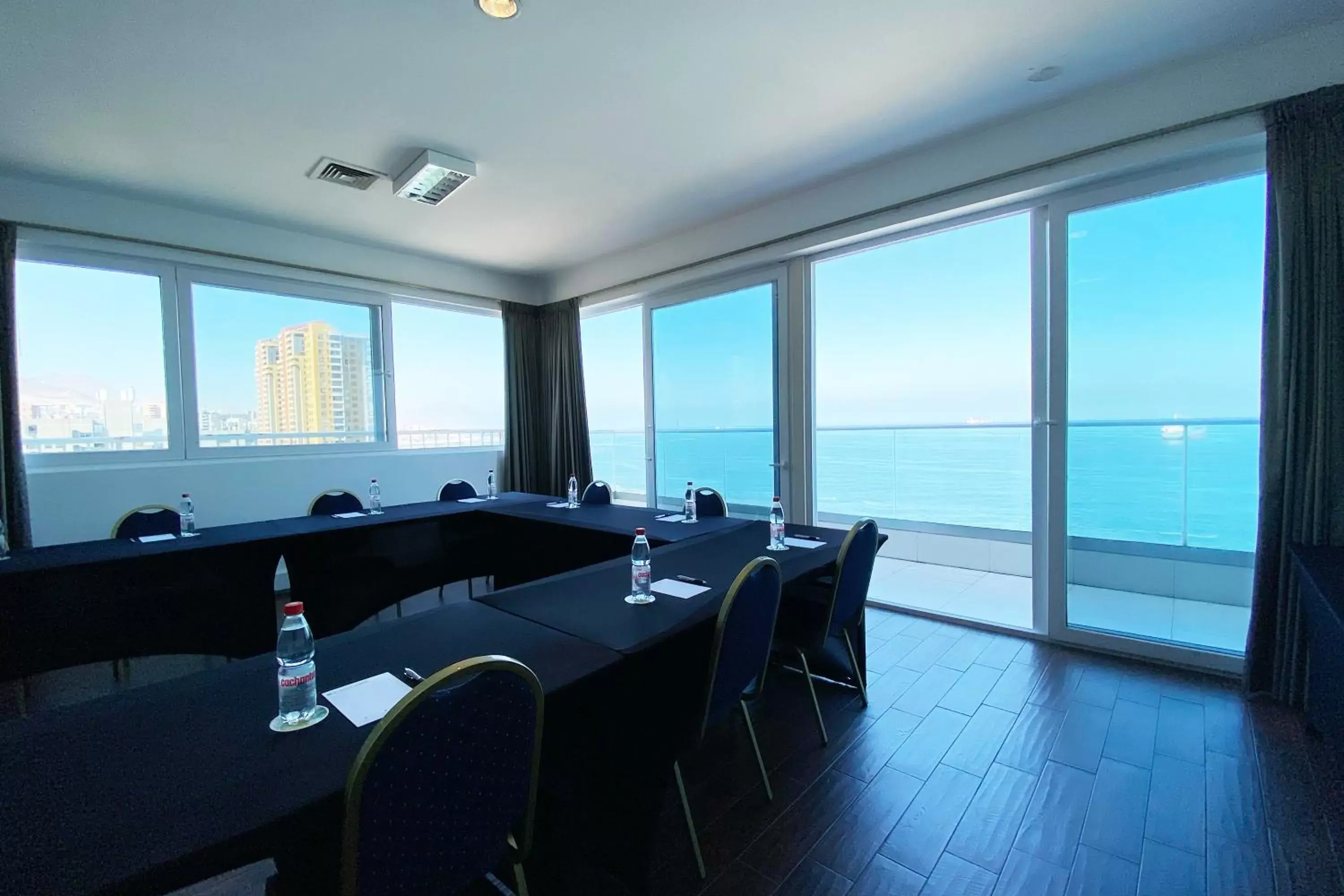 Sea View in Wyndham Garden Antofagasta Pettra