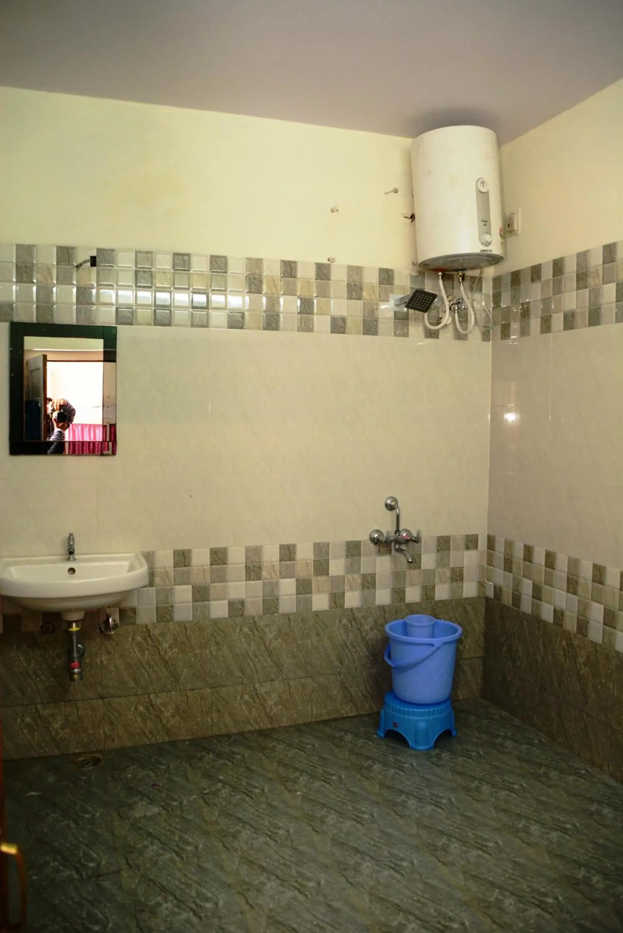 Bathroom in Hotel Sugandh Retreat