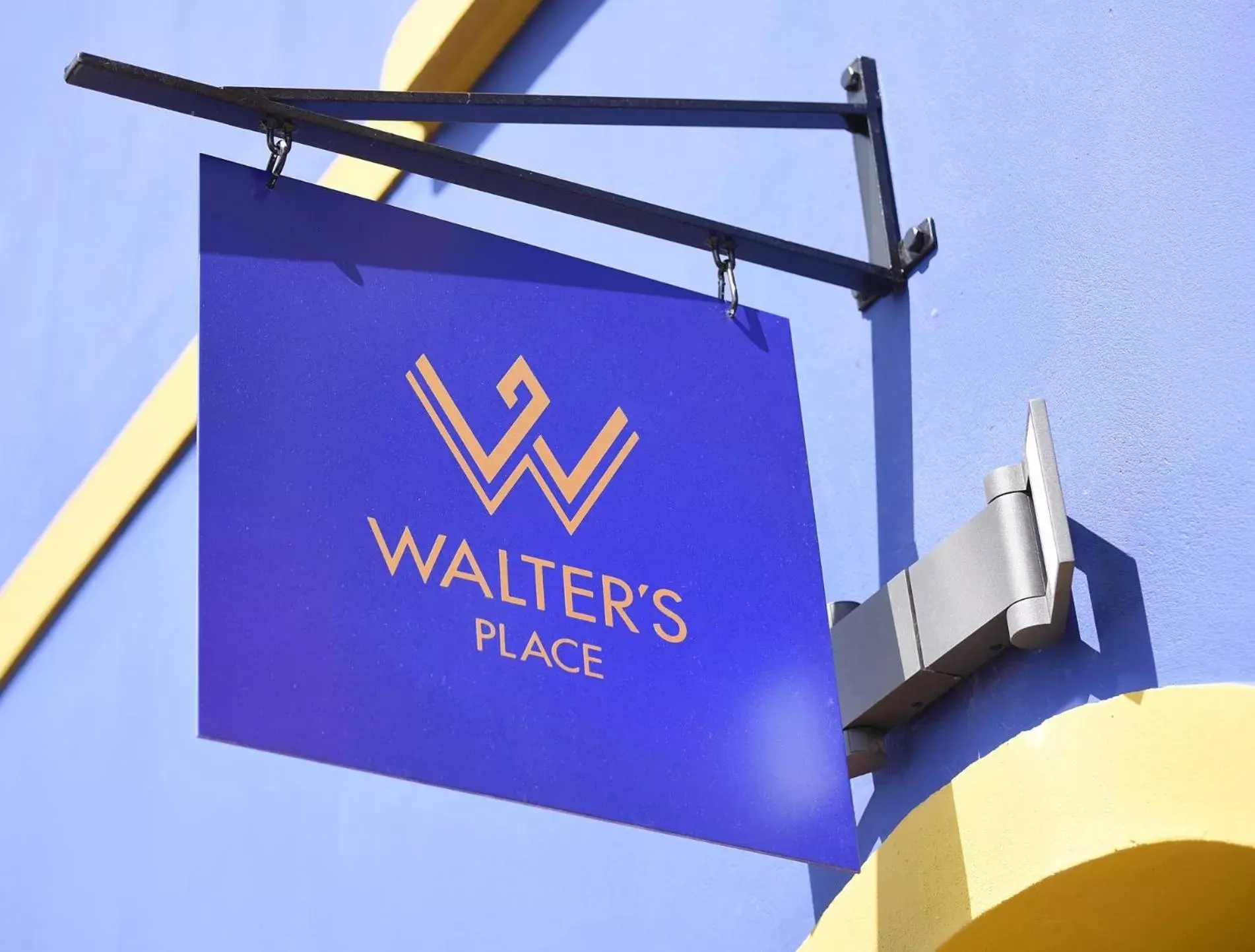 Property Logo/Sign in Walter's Place