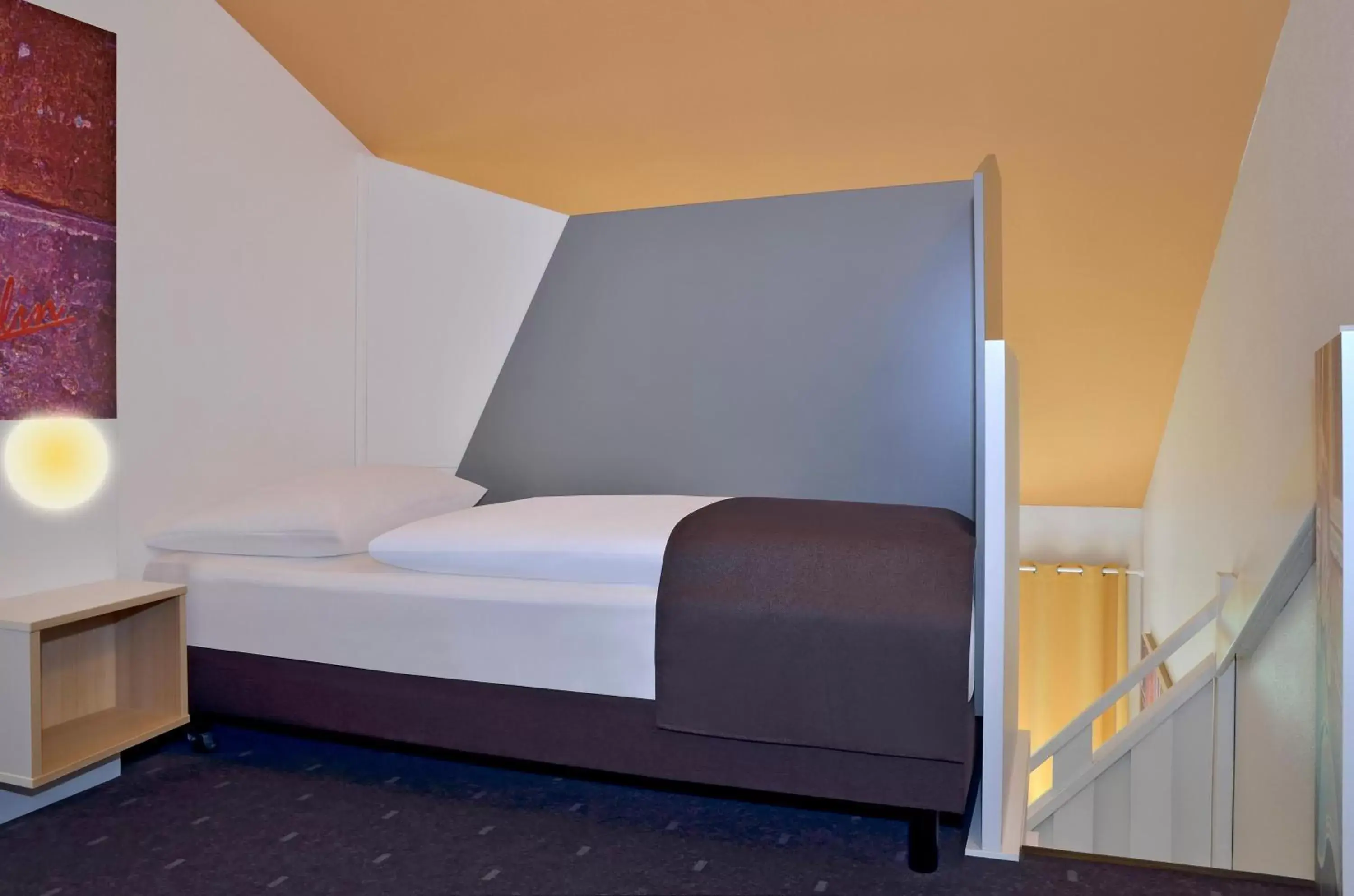 Photo of the whole room, Bed in B&B Hotel Berlin-Süd Genshagen