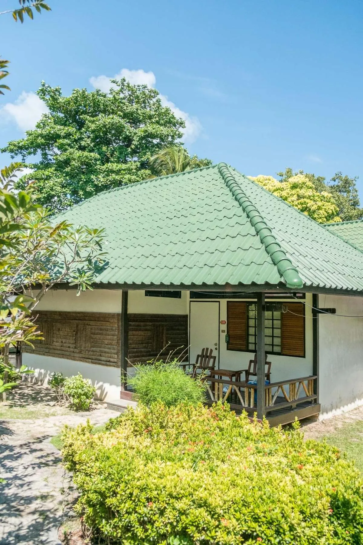 Property building in Marine Chaweng Beach Resort