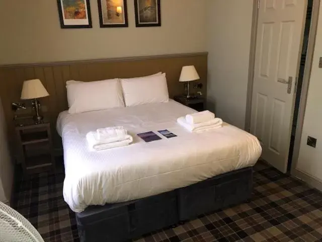 Bedroom, Bed in Oakbank at The Angel Inn - The Inn Collection Group