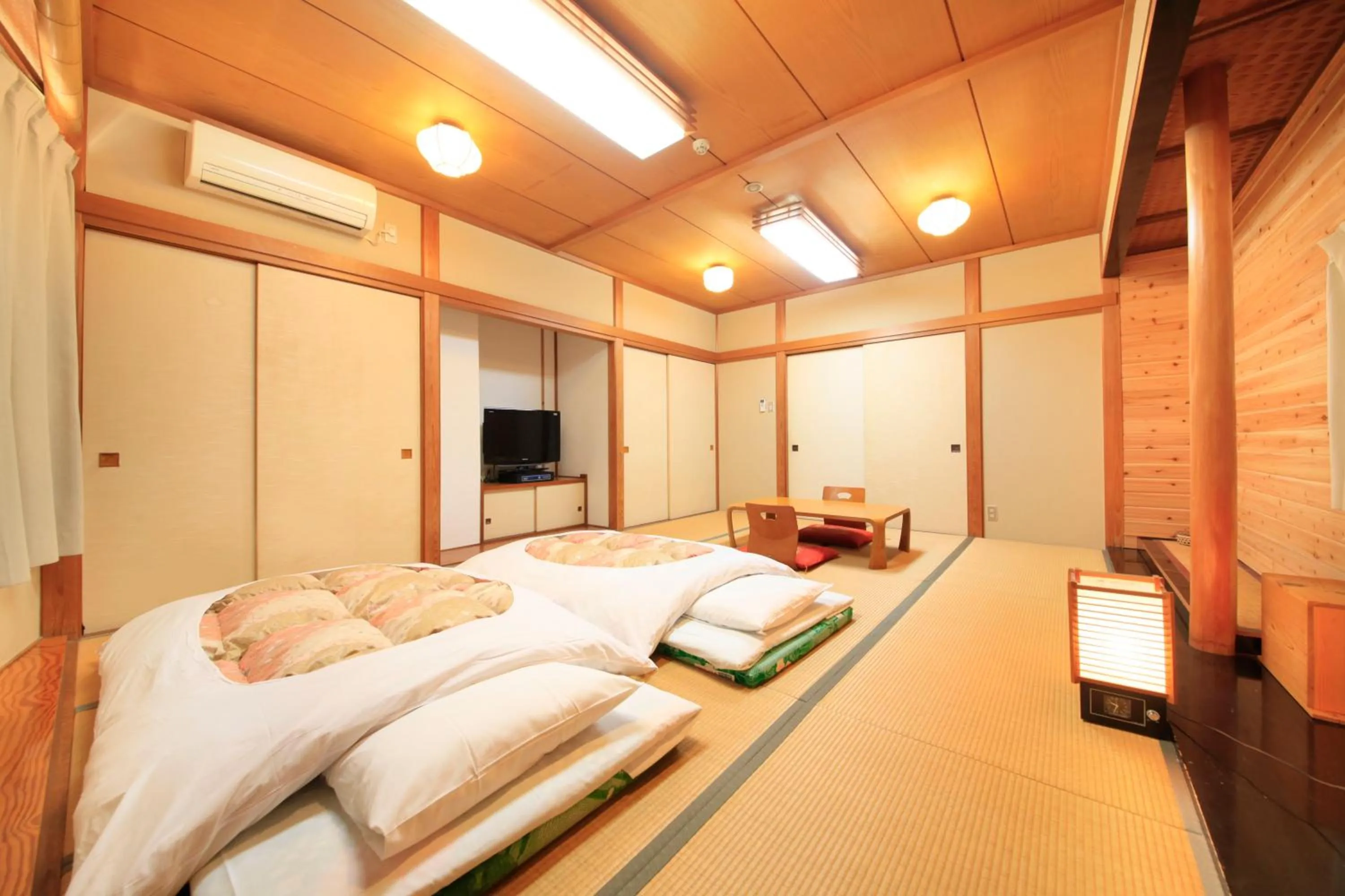 Photo of the whole room, Bed in Fujinomiya Green Hotel