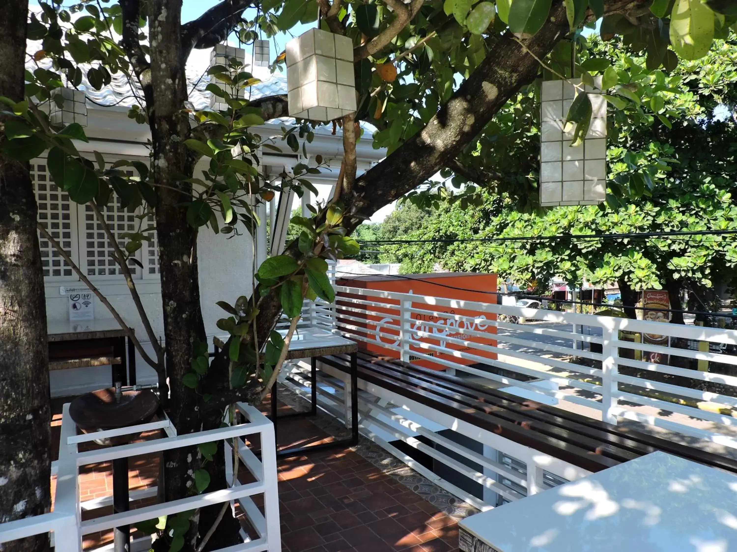 Balcony/Terrace in Orange Mangrove Pension House