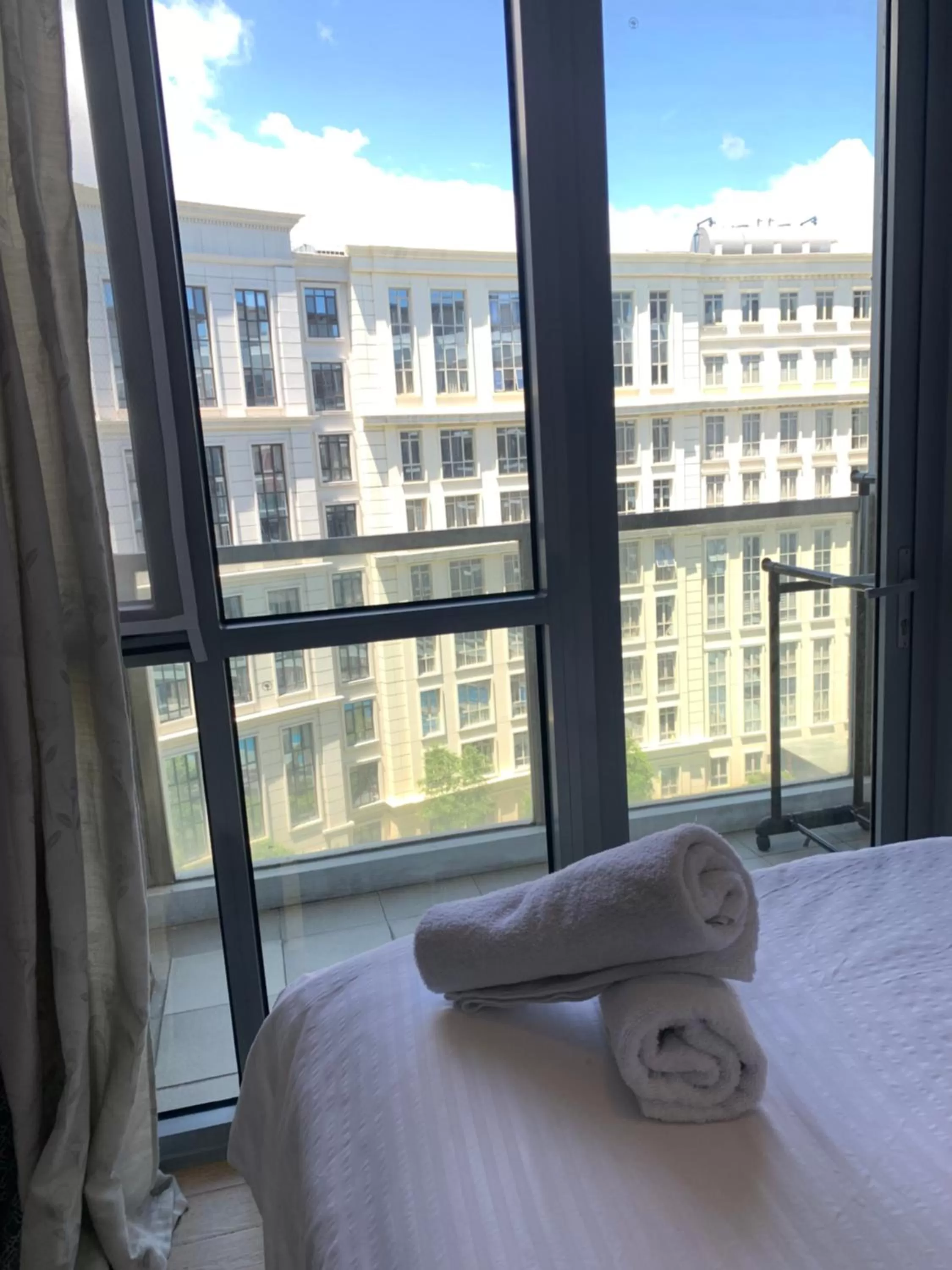 View (from property/room), Bed in 81 Newport Boulevard Cluster 4 - 8F across NAIA Airport, Terminal 3