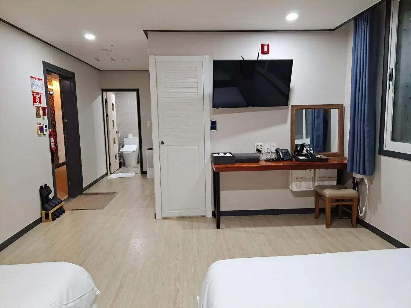 TV/Entertainment Center in Chuncheon Hotel Gongjicheon