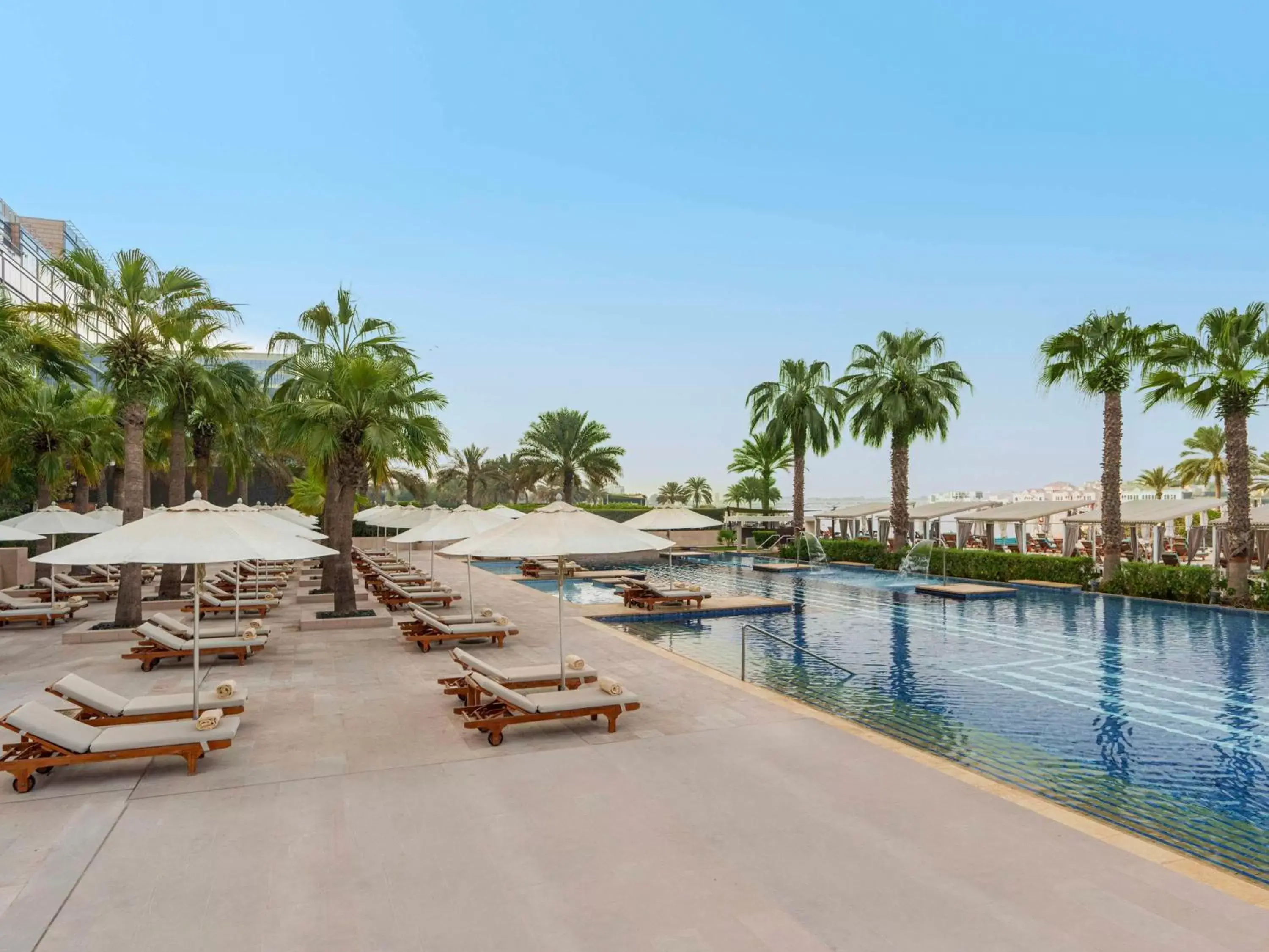 Pool view, Swimming Pool in Fairmont Bab Al Bahr