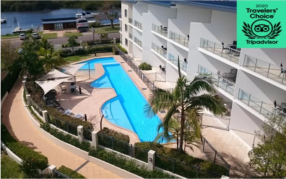 BBQ facilities in Boathouse Resort (Water Front)