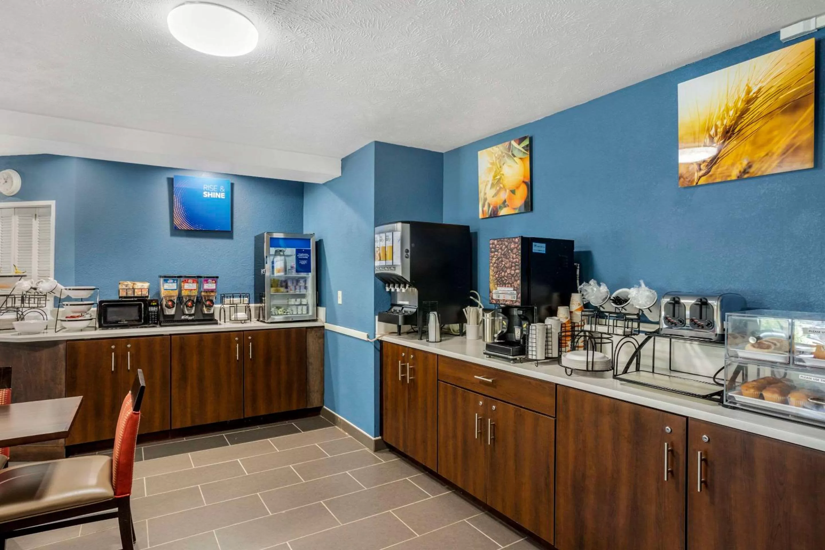 Breakfast in Comfort Inn