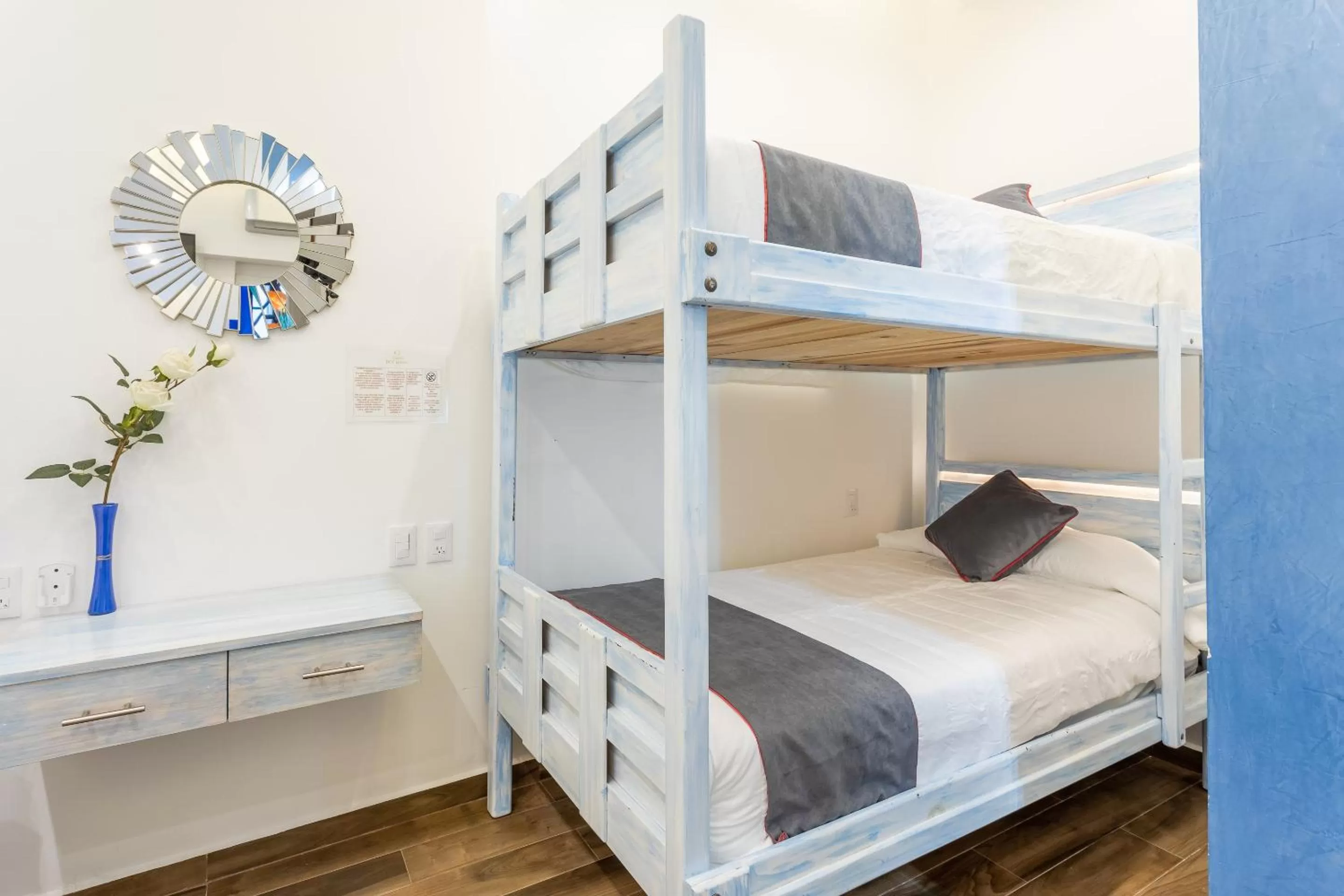 Bedroom, Bunk Bed in Casa Dos Lunas