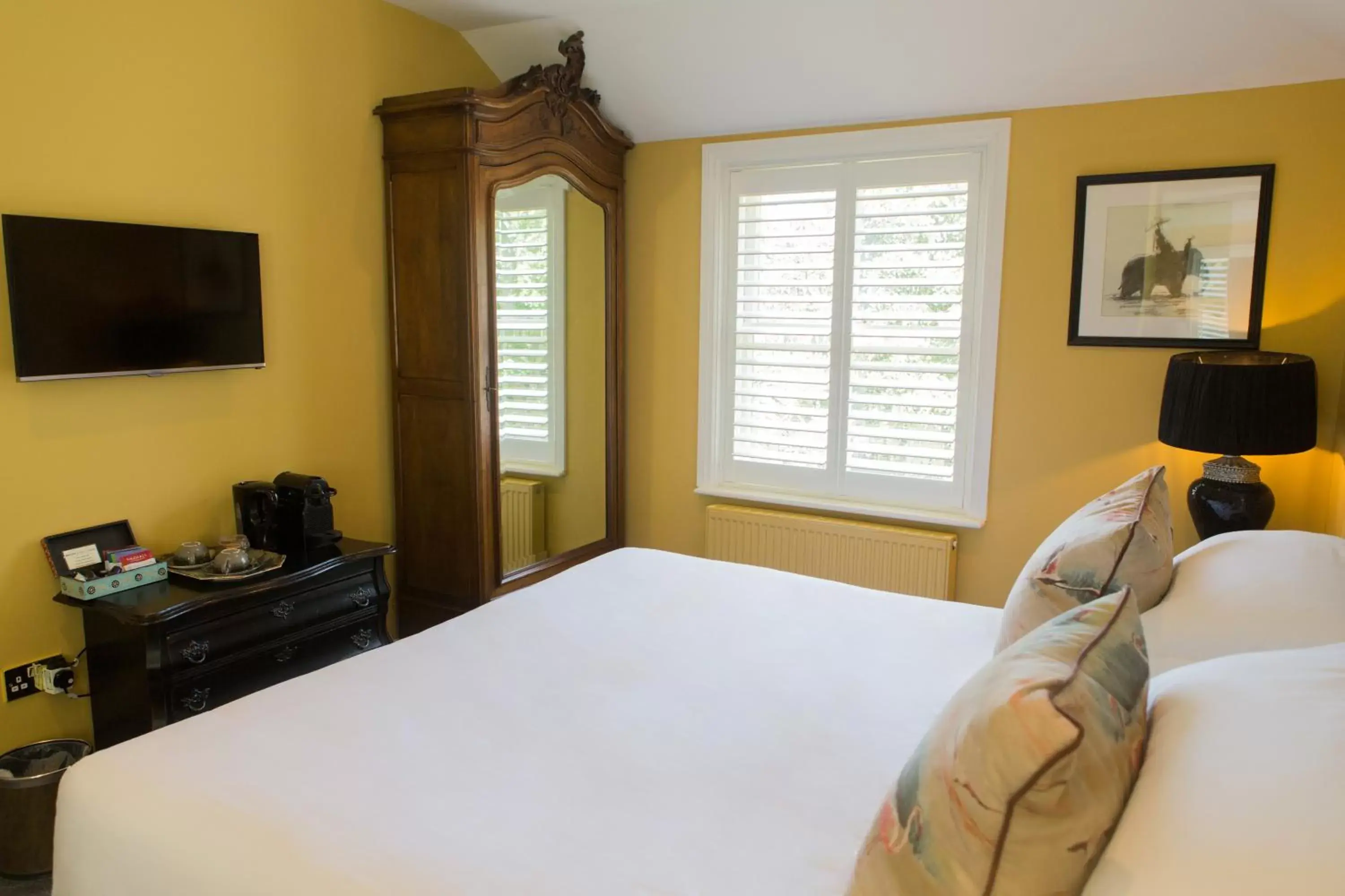 Superior King Room in Mount Edgcumbe Superior King Room in Mount Edgcumbe