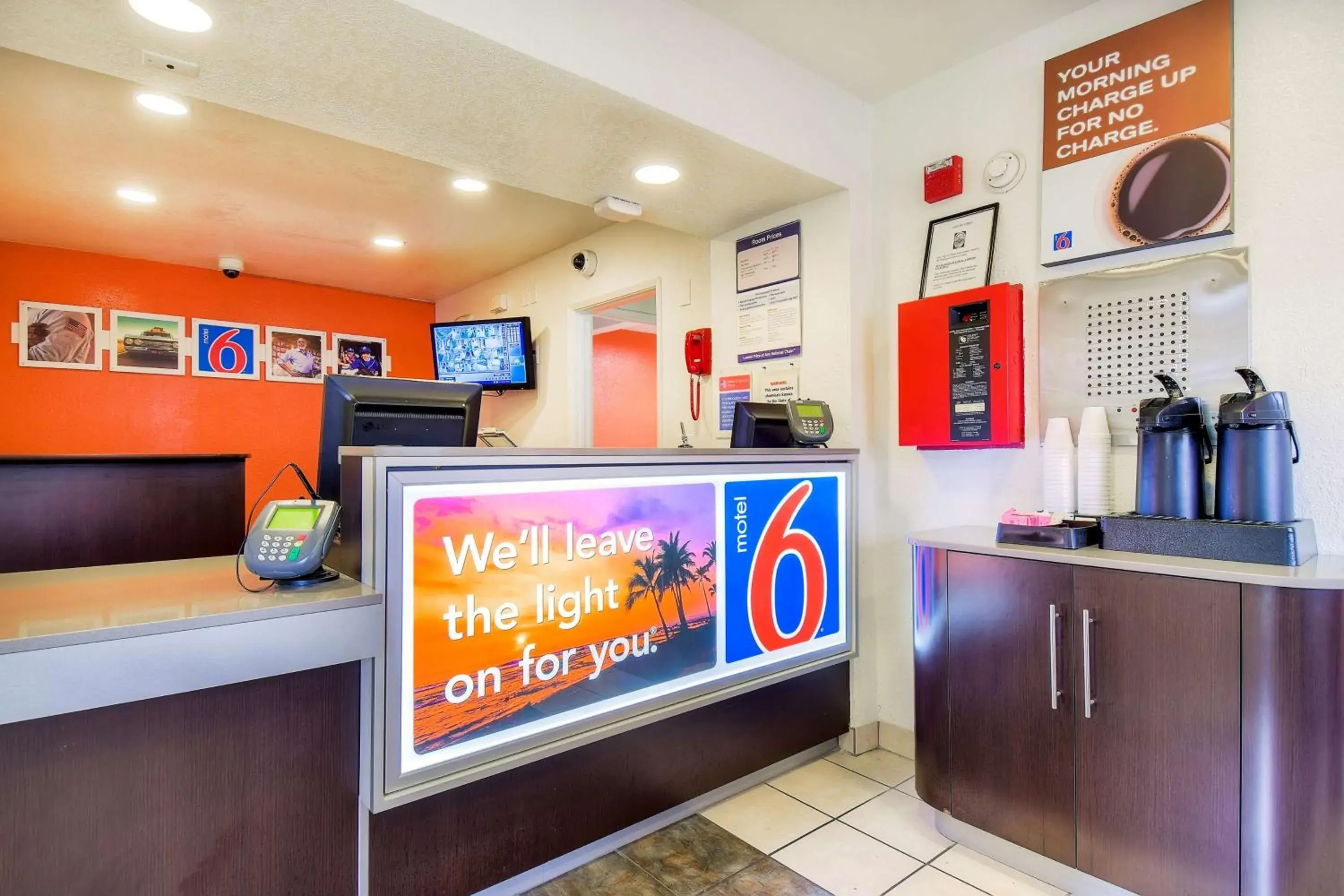 TV and multimedia, Lobby/Reception in Motel 6-Chino, CA - Los Angeles Area