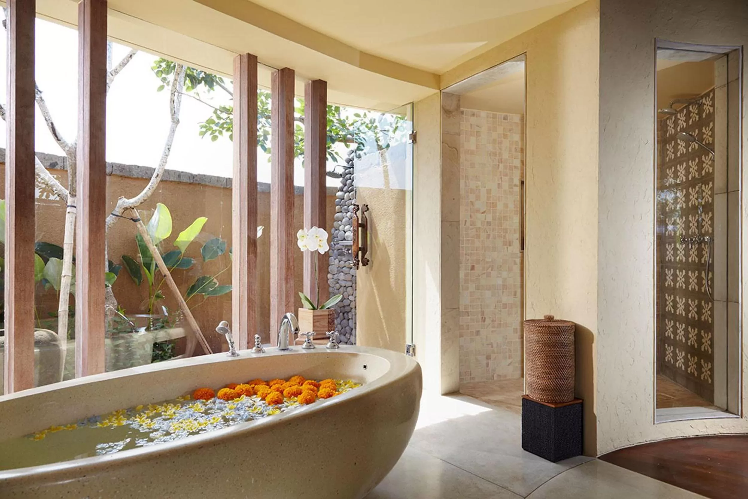 Bathroom in WakaGangga